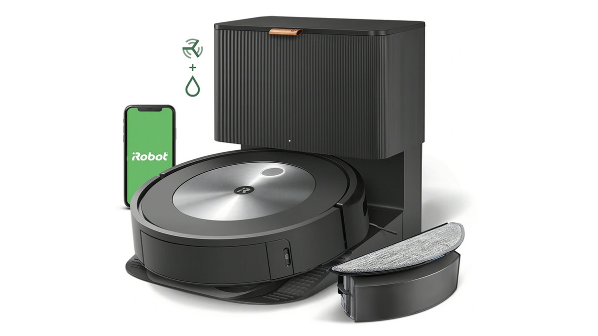 L'aspirateur robot iRobot Roomba Combo J5+, un modèle capable d'aspirer et laver