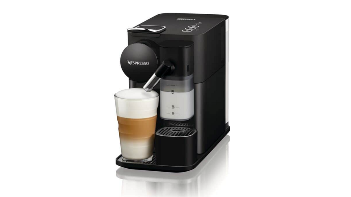 La machine à café Nespresso De'Longhi Lattissima One avec son système de lait frais