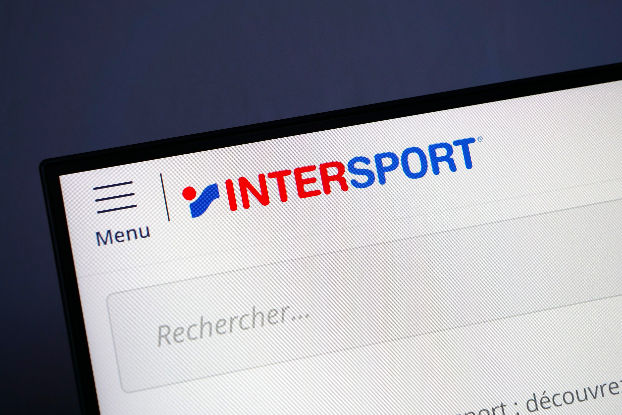 Intersport, piraté et victime d'un ransomware : des milliers de données clients ont été volées