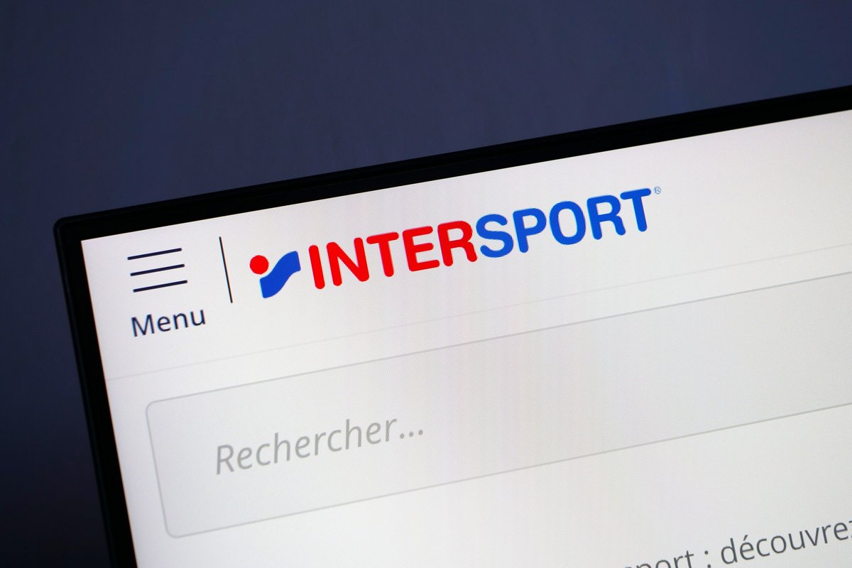 Le logo d'Intersport, sur le site internet de l'équipementier © Alexandre Boero / Clubic