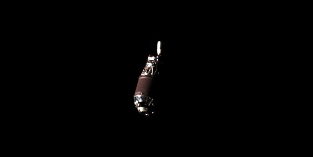 Ce petit satellite réussit à s'approcher seul d'un débris en orbite depuis 15 ans