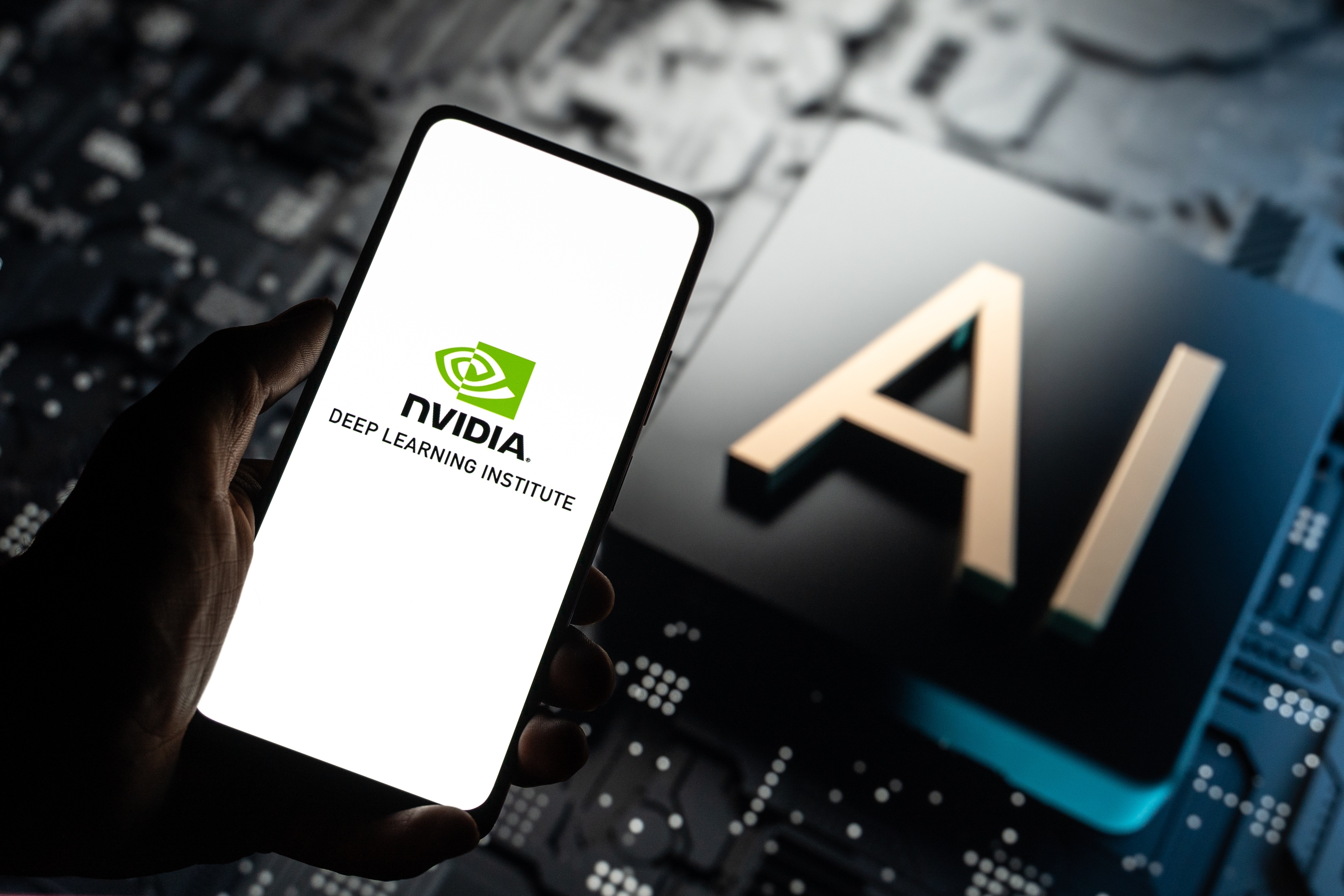 Malgré les sanctions, Nvidia prépare une nouvelle puce dédiée au marché chinois