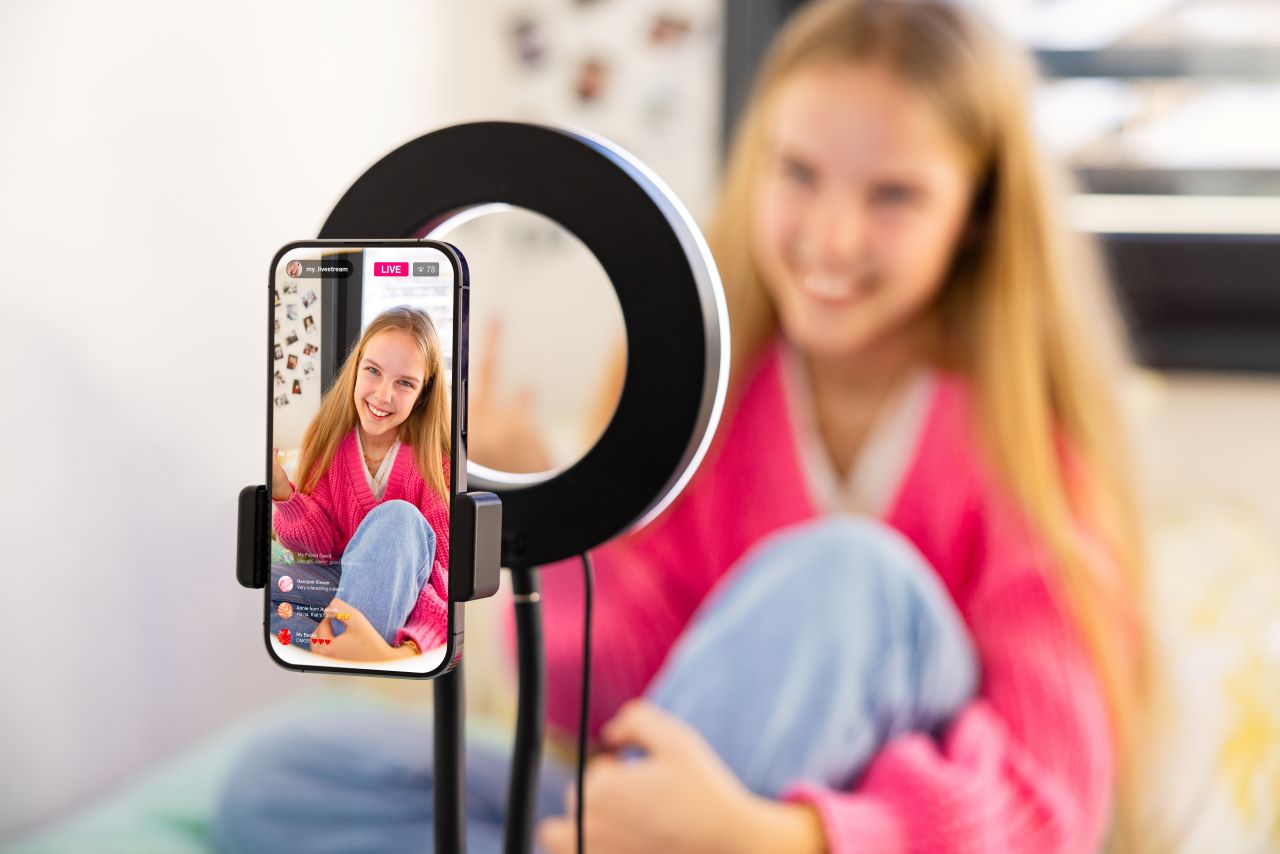 TikTok serait au courant de son effet dévastateur sur les adolescents... mais préférerait sciemment l'ignorer