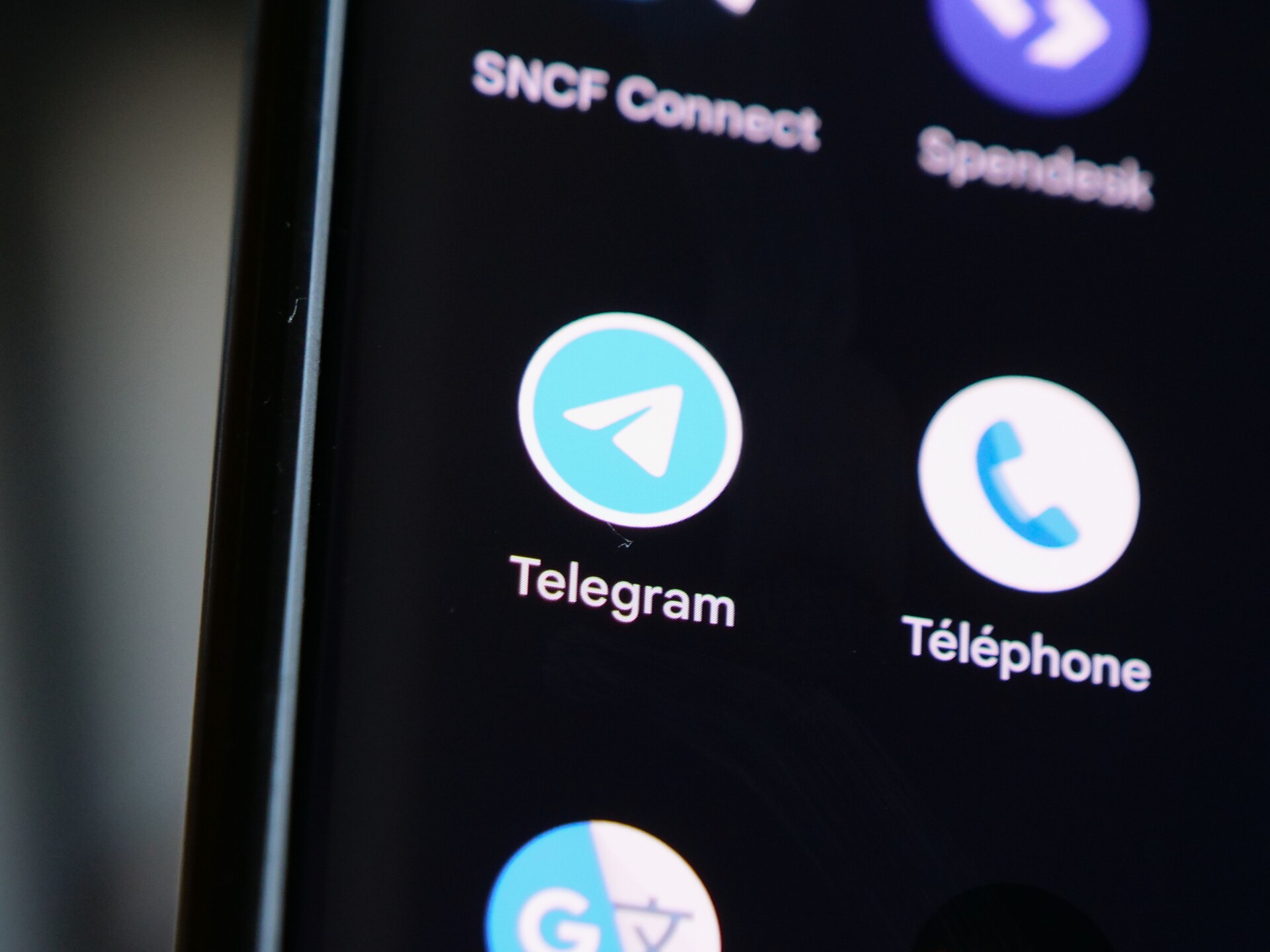 Pour fêter ses 950 millions d'utilisateurs, Telegram annonce une boutique d'applications et un navigateur intégré