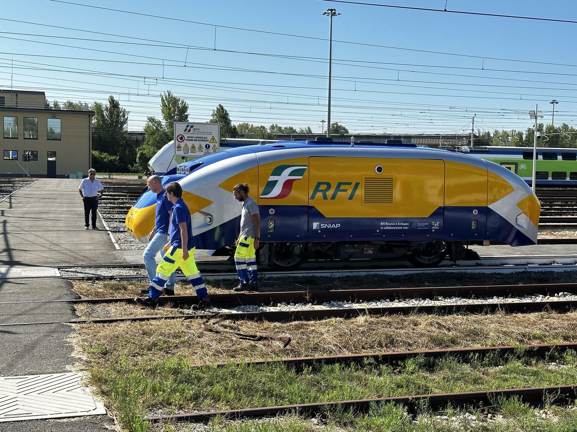 Un train de poche de surveillance des lignes à grande vitesse sans pilote est testé à 200 km/h en Italie