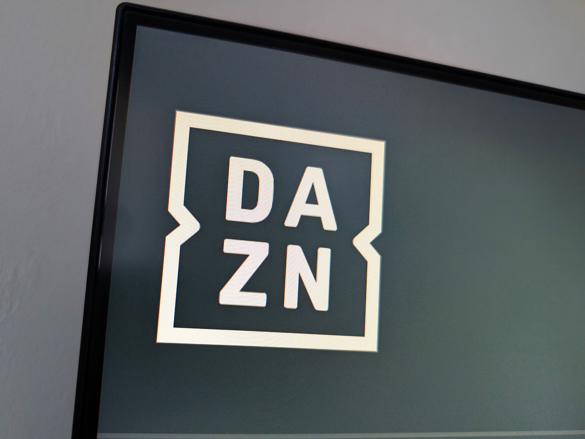 DAZN craque : son offre pour la Ligue 1 va être disponible à prix cassé dès mardi, comme une évidence !