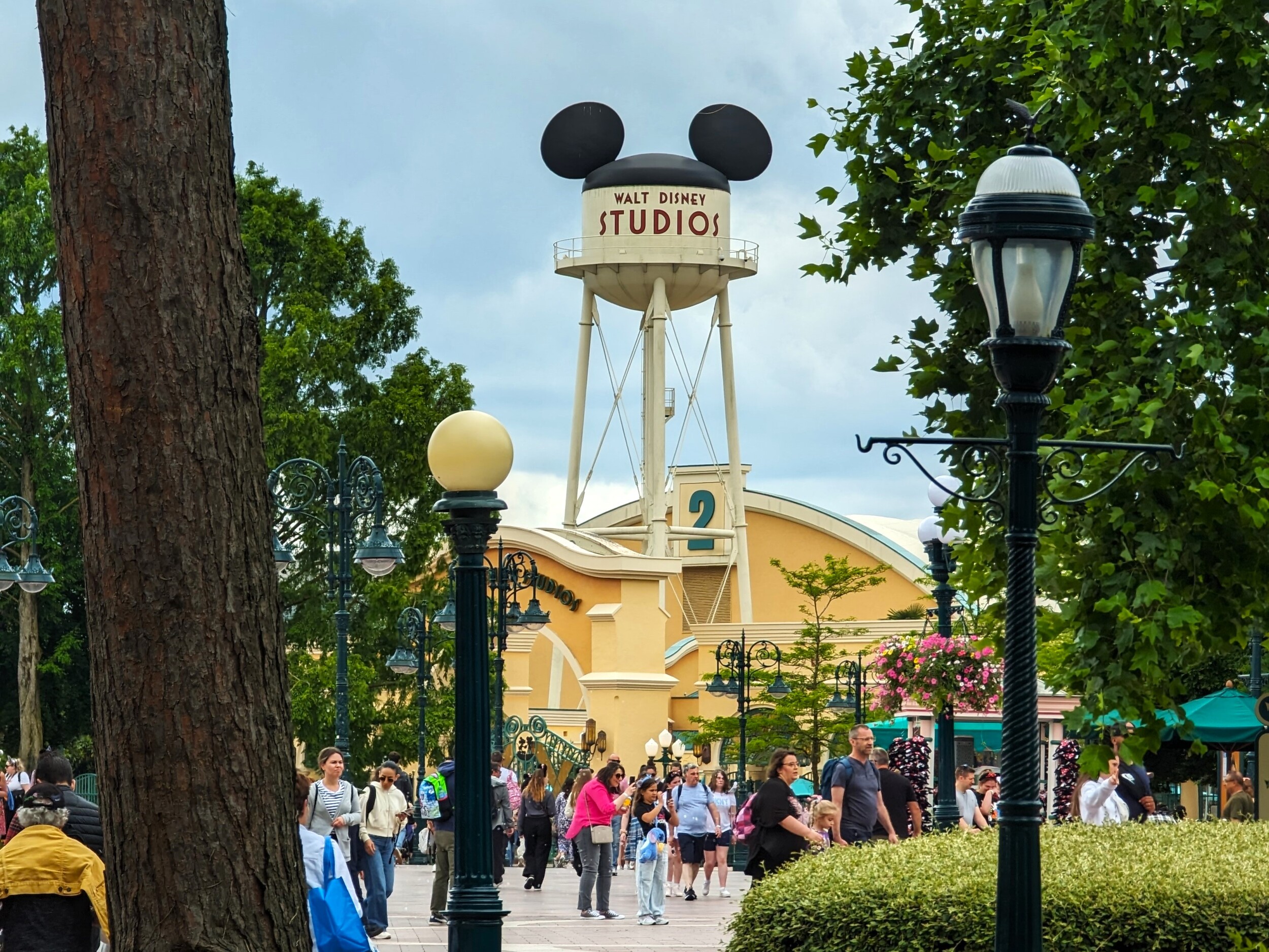 Disney et Mickey savent s'énerver, la preuve avec Slack, après la fuite de 44 millions de messages