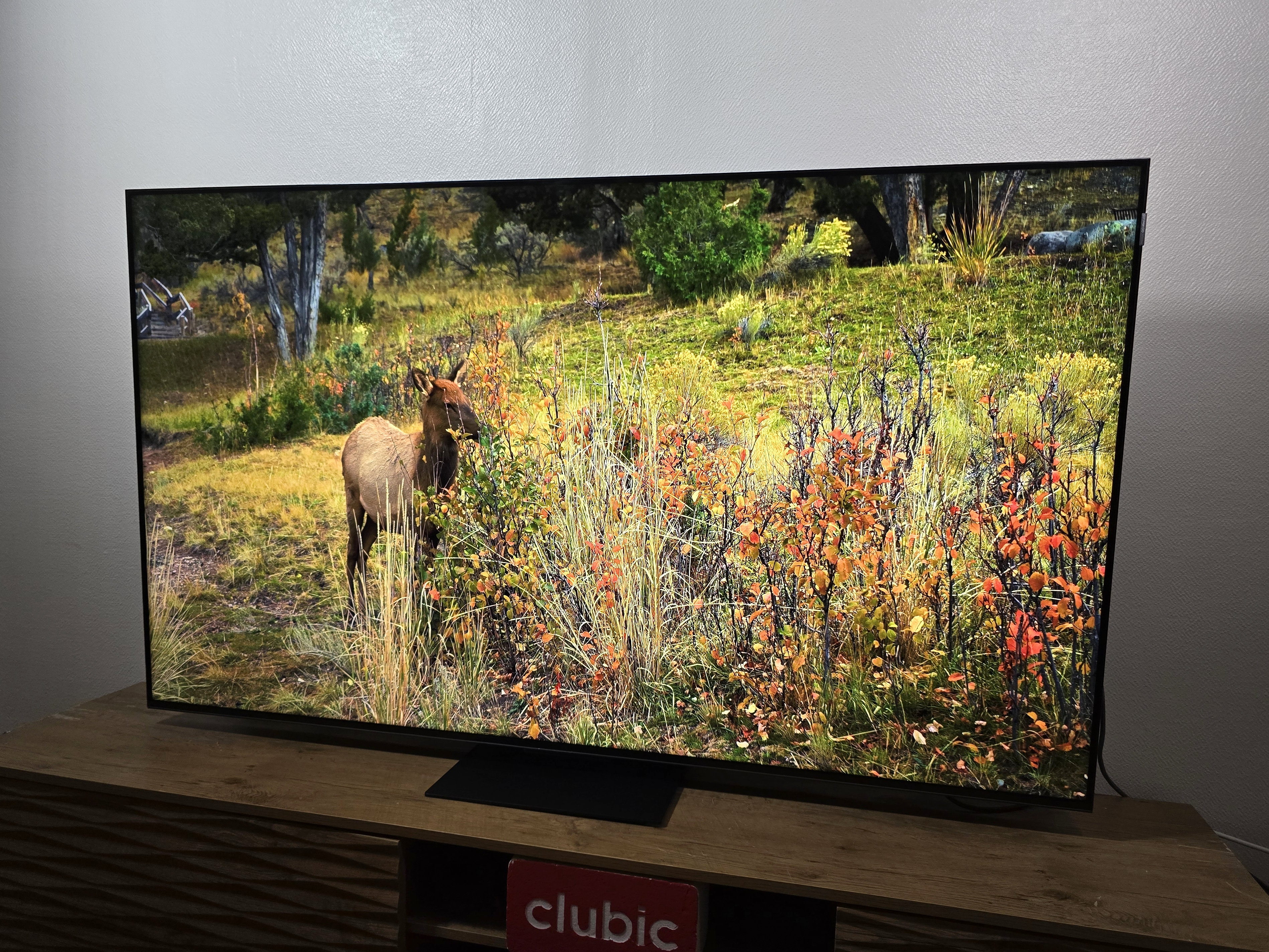 Le TCL C89B fait son entrée fracassante sur nos comparatifs TV