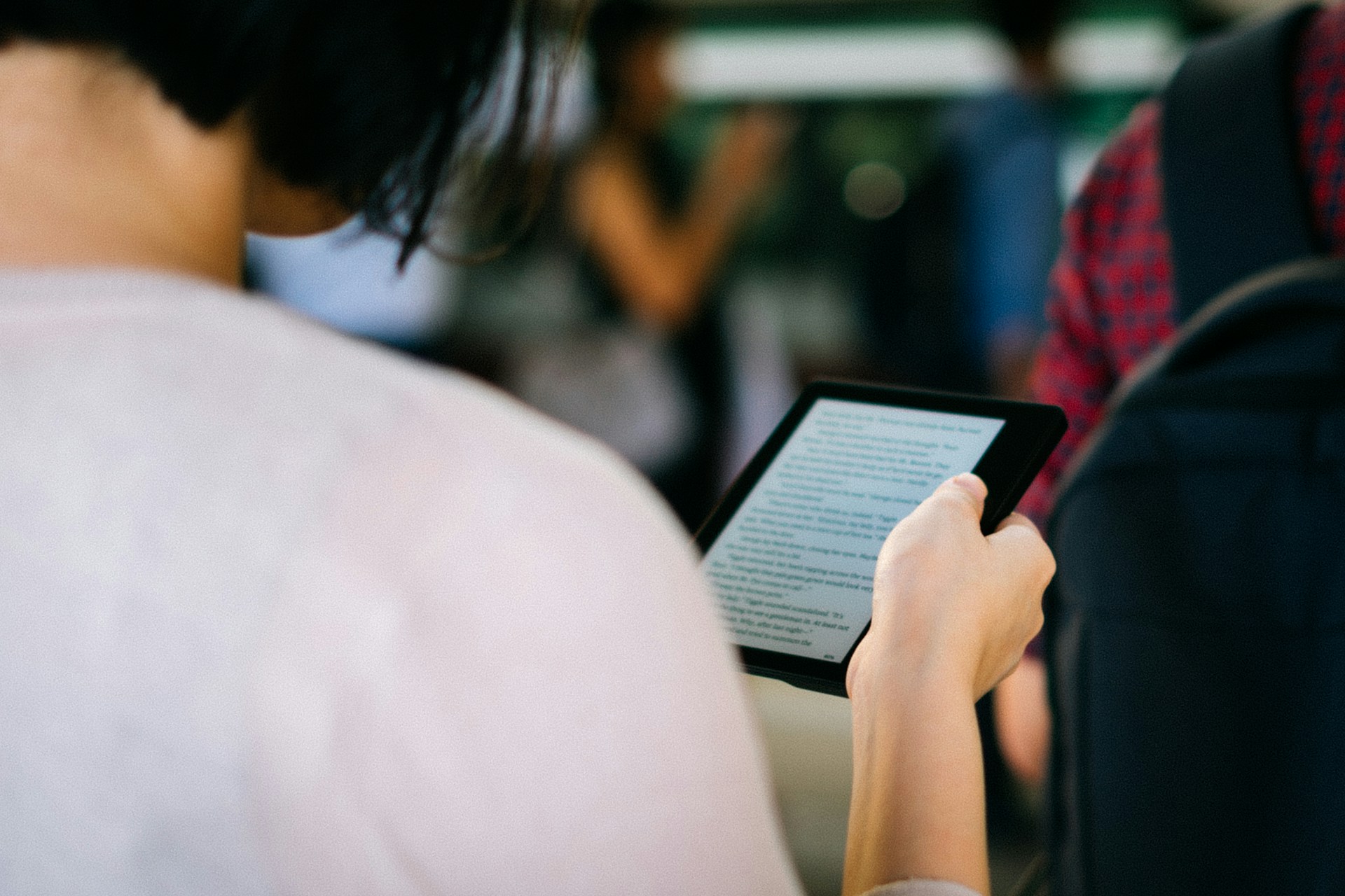 Les couleurs débarquent enfin sur les nouvelles Kindle d'Amazon