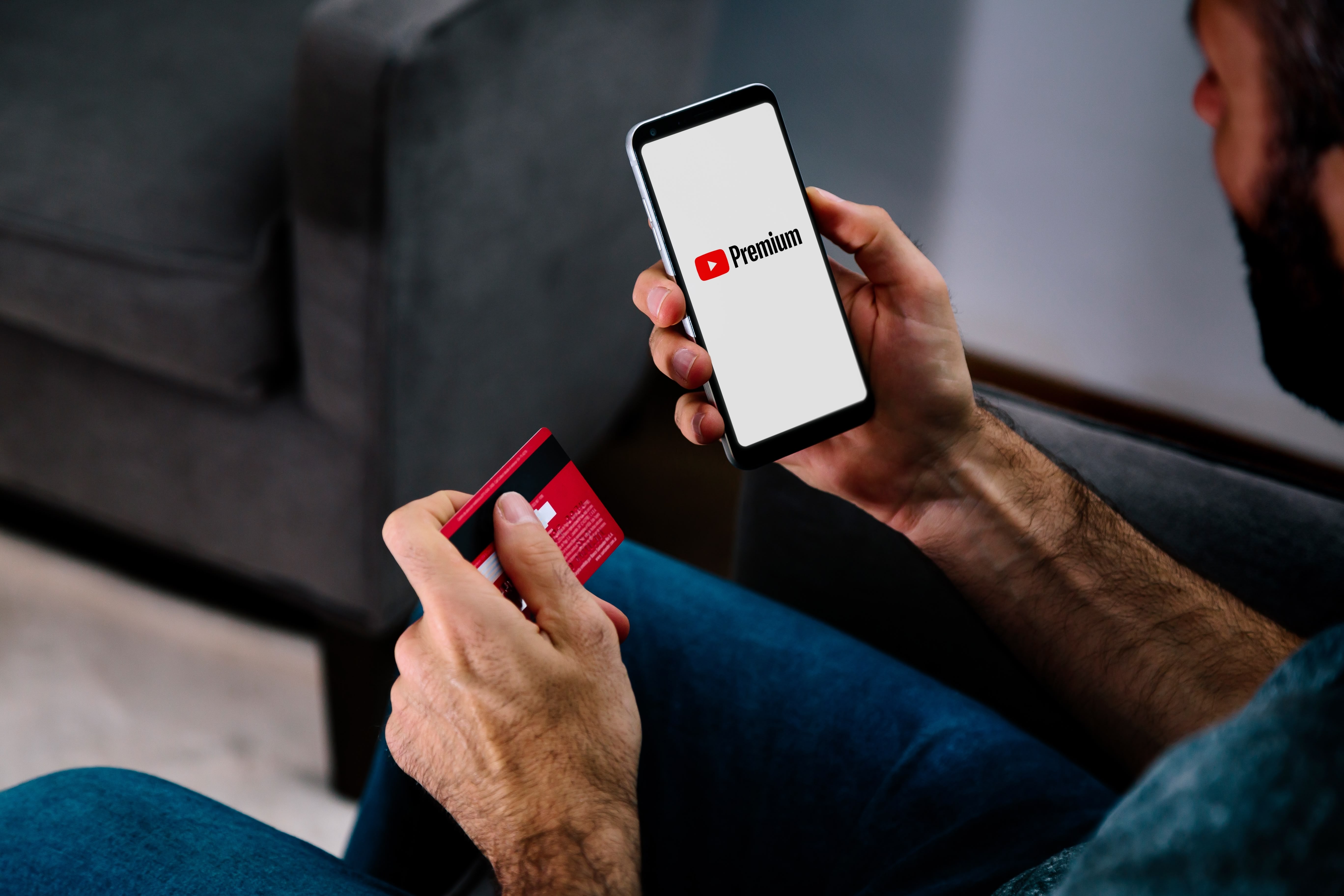 YouTube teste un abonnement Duo en France pour les couples qui veulent faire des économies, mais on a mieux à vous proposer