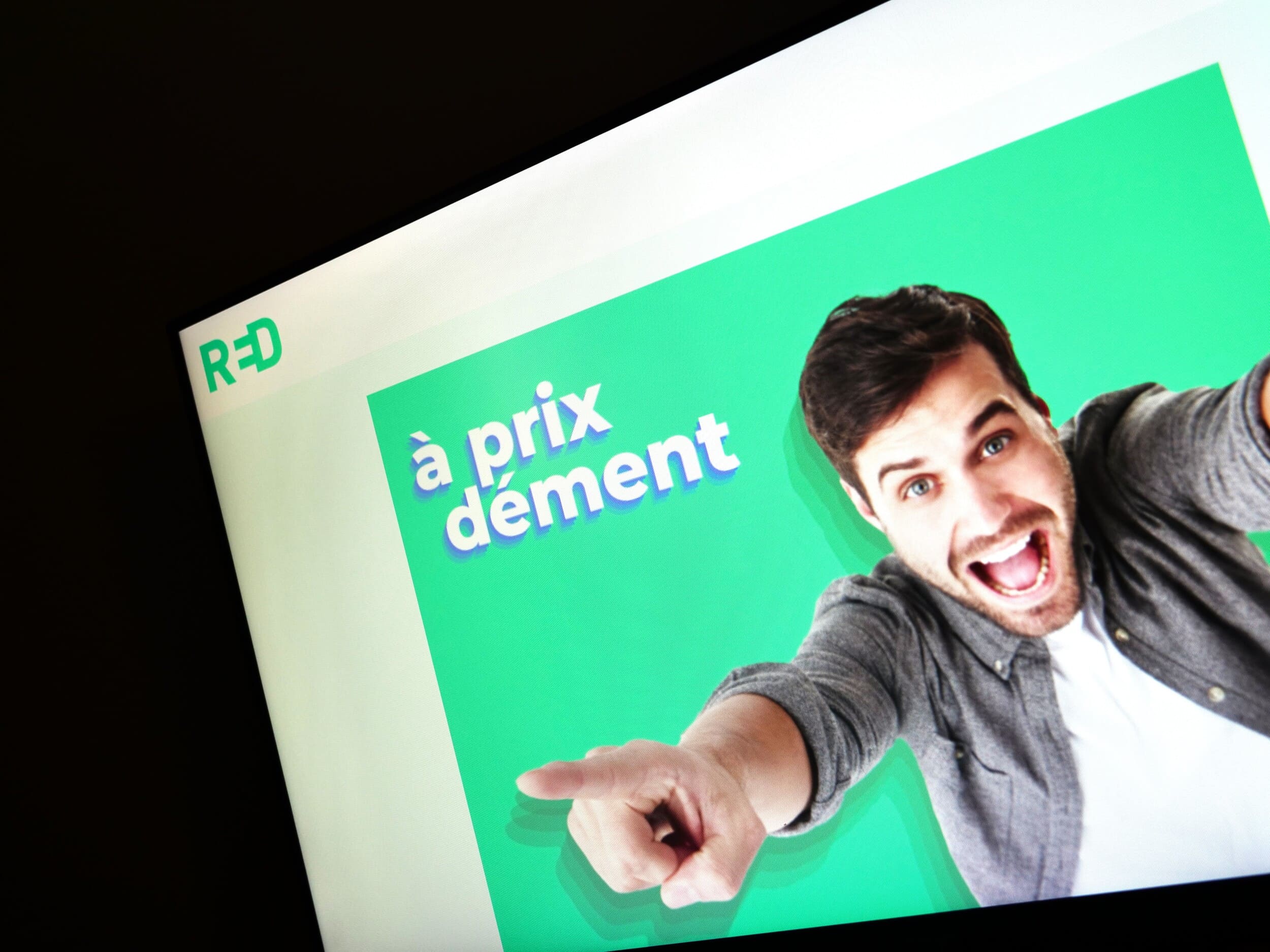 RED by SFR dévoile une offre internet pas très chère qui a de quoi vous laisser perplexe