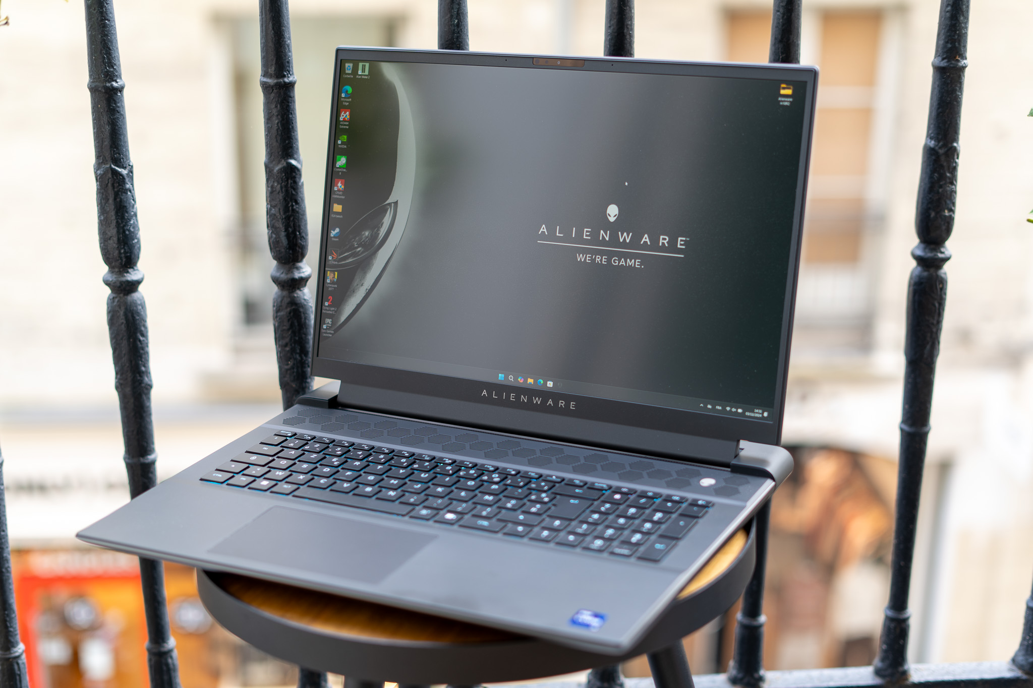 Test Alienware m18 R2 : surpuissant… et moins cher qu’on l’aurait cru