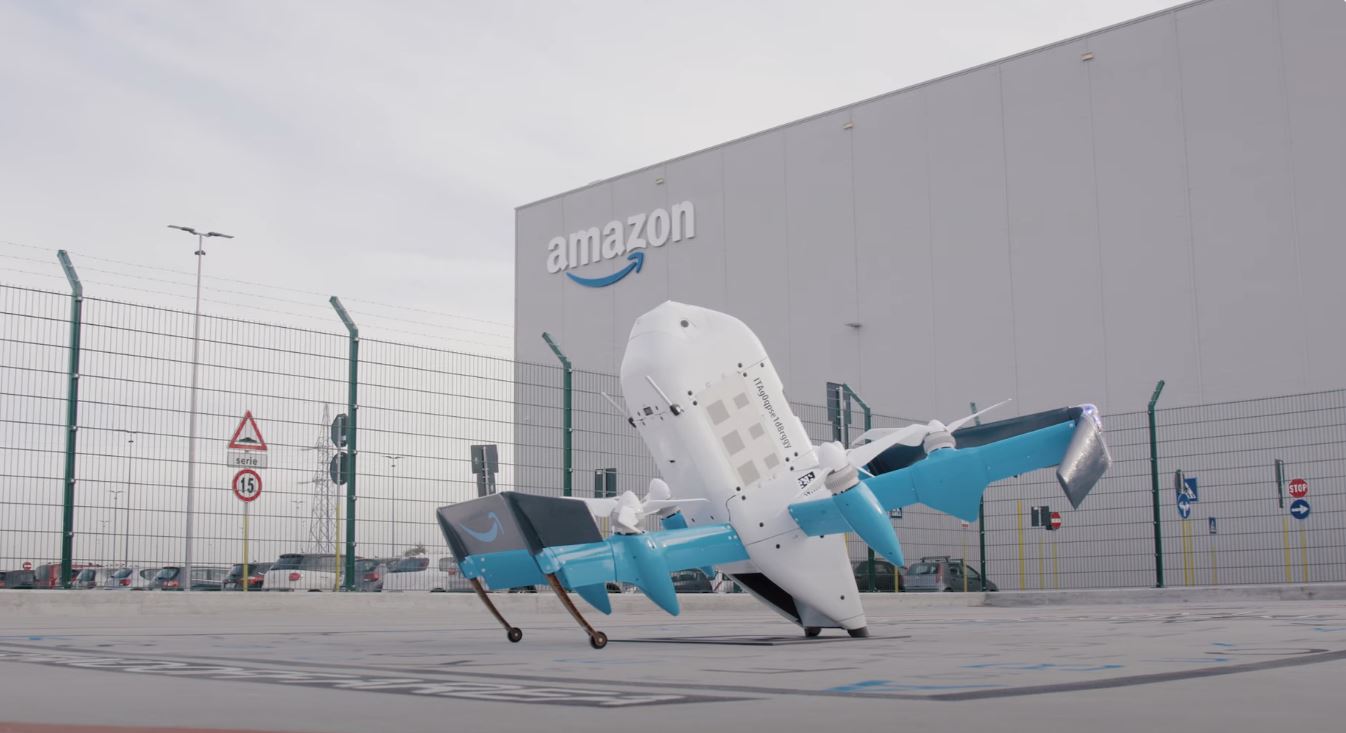 Amazon réussit sa première livraison par drone en Italie