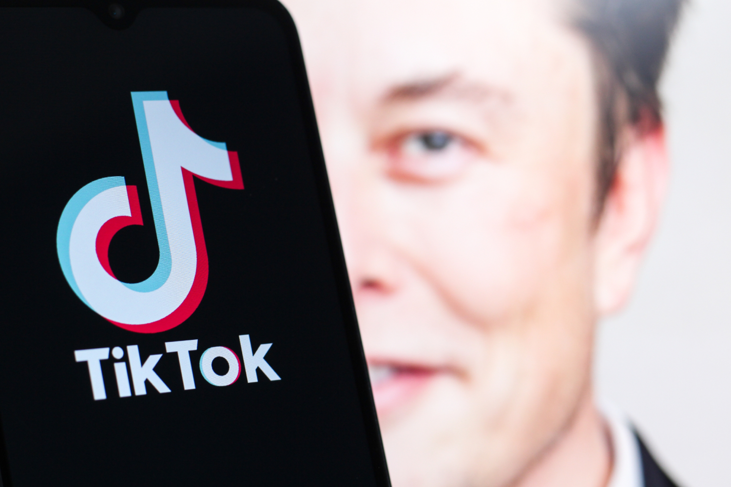 Tiens, tiens... Trump se dit désormais ouvert à une vente de TikTok à Elon Musk