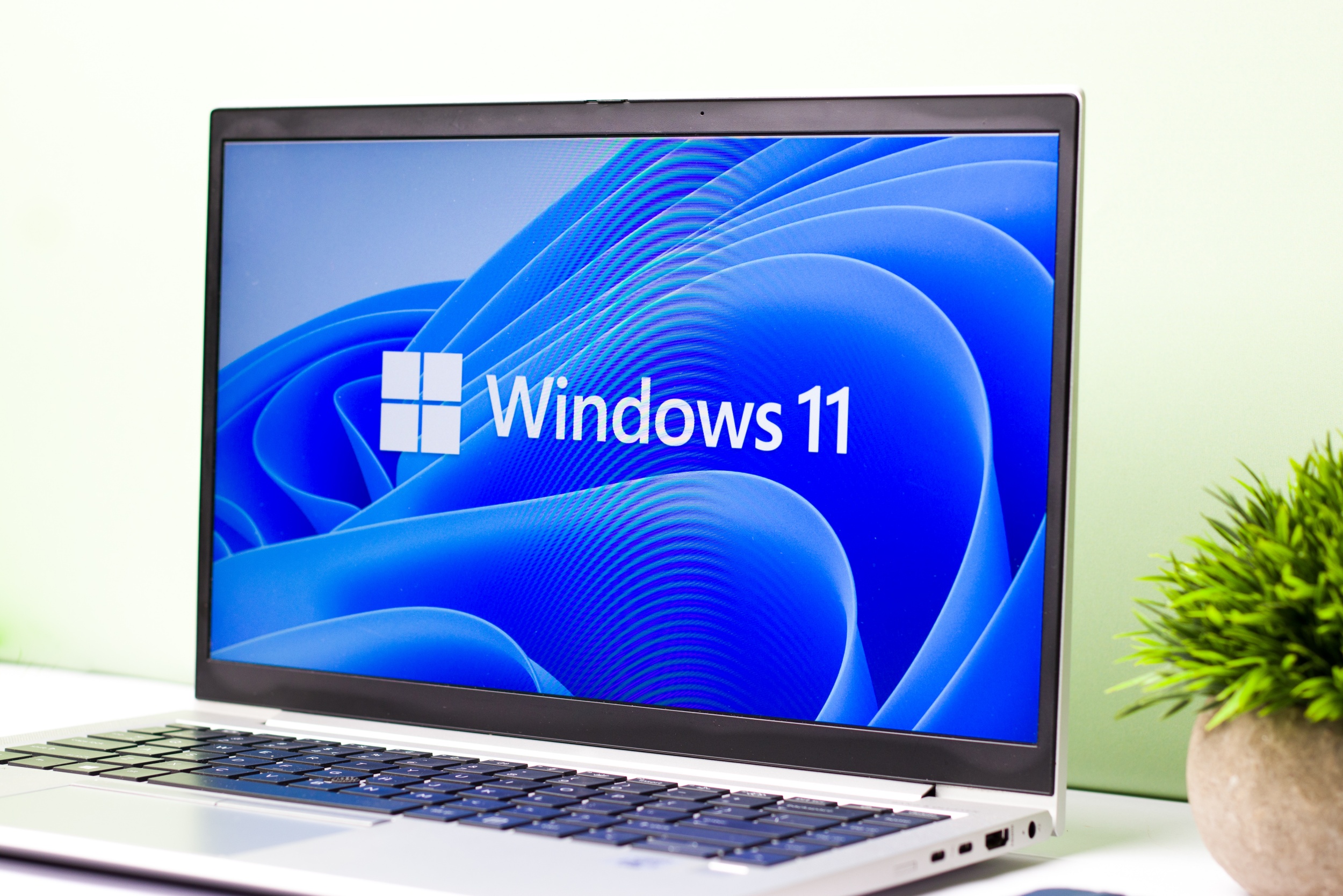 Windows 11: la dernière mise à jour cumulative casse l'Explorateur et ralentit les PC !