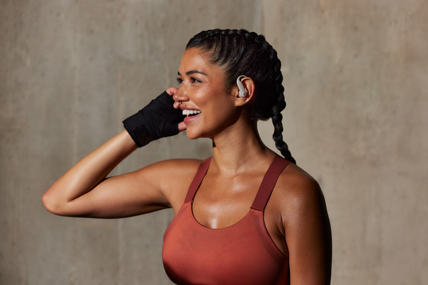 Powerbeats Pro 2 : les premiers écouteurs Apple dotés du suivi de la fréquence cardiaque pour le sport