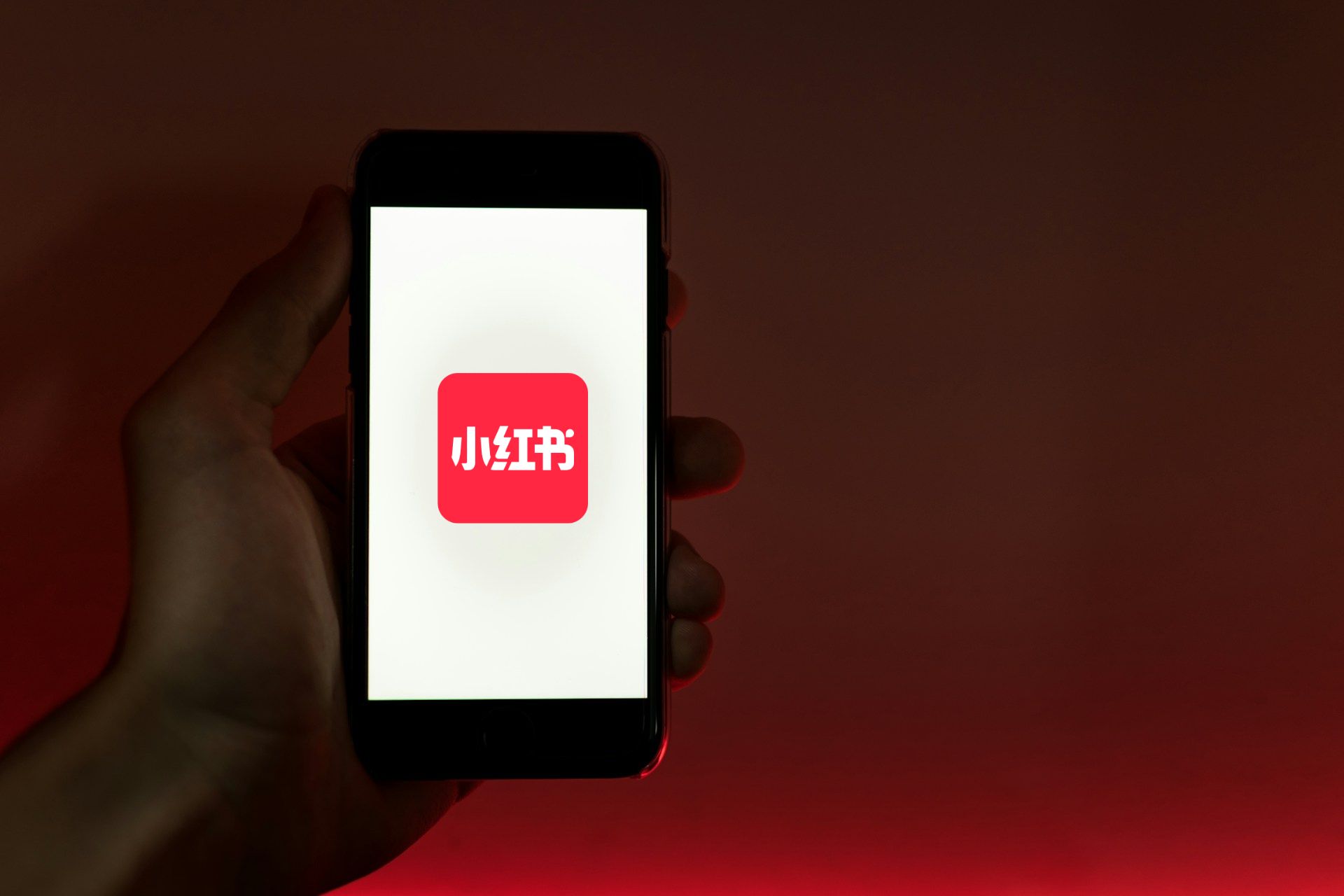 Avis RedNote (2025) : j'ai testé le réseau social où migrent les réfugiés de TikTok