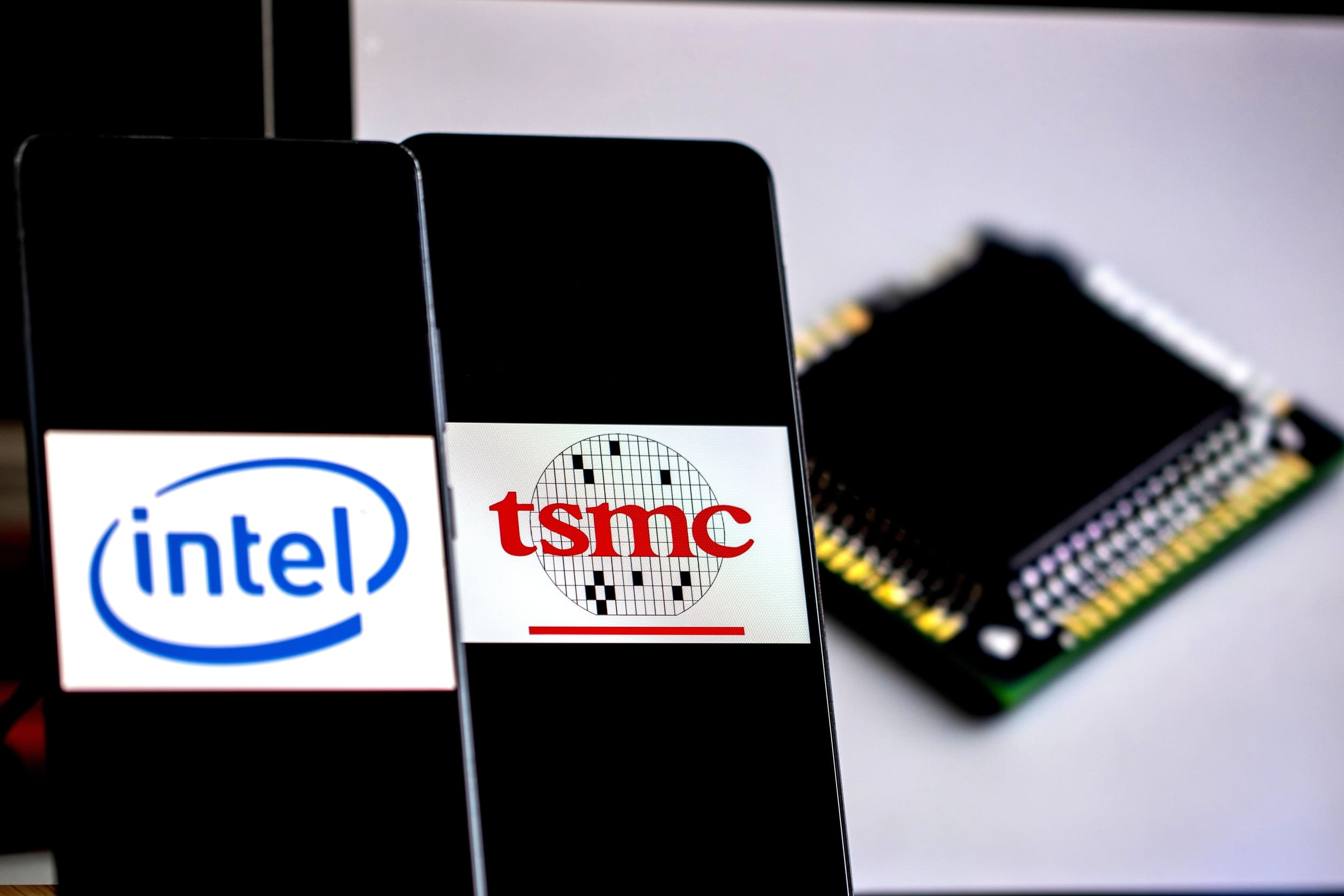 Le mastodonte taiwanais TSMC propose un plan de sauvetage d'Intel impliquant NVIDIA et AMD