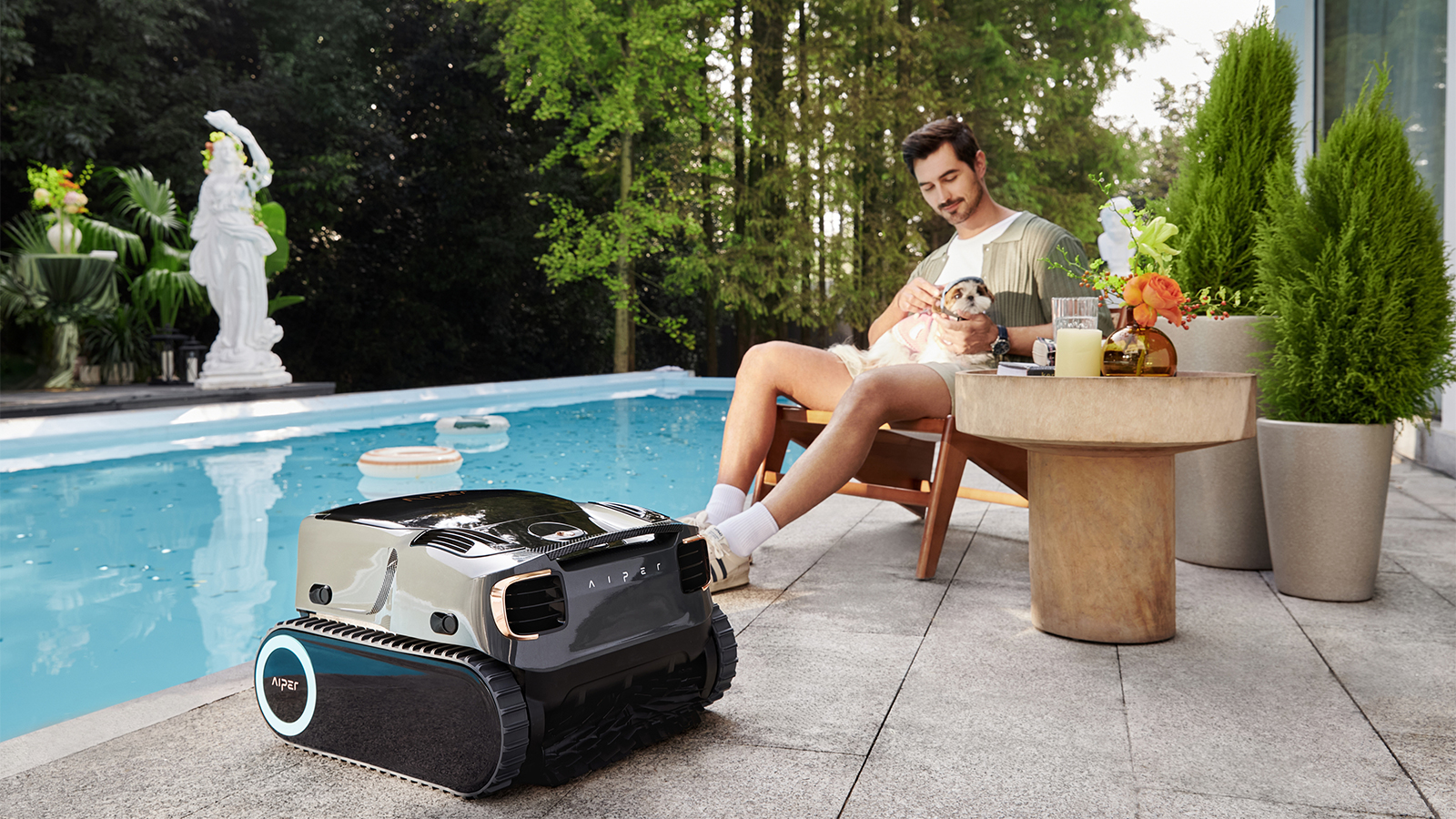 Scuba X1 Pro Max : le robot de piscine le plus impressionnant à ce jour