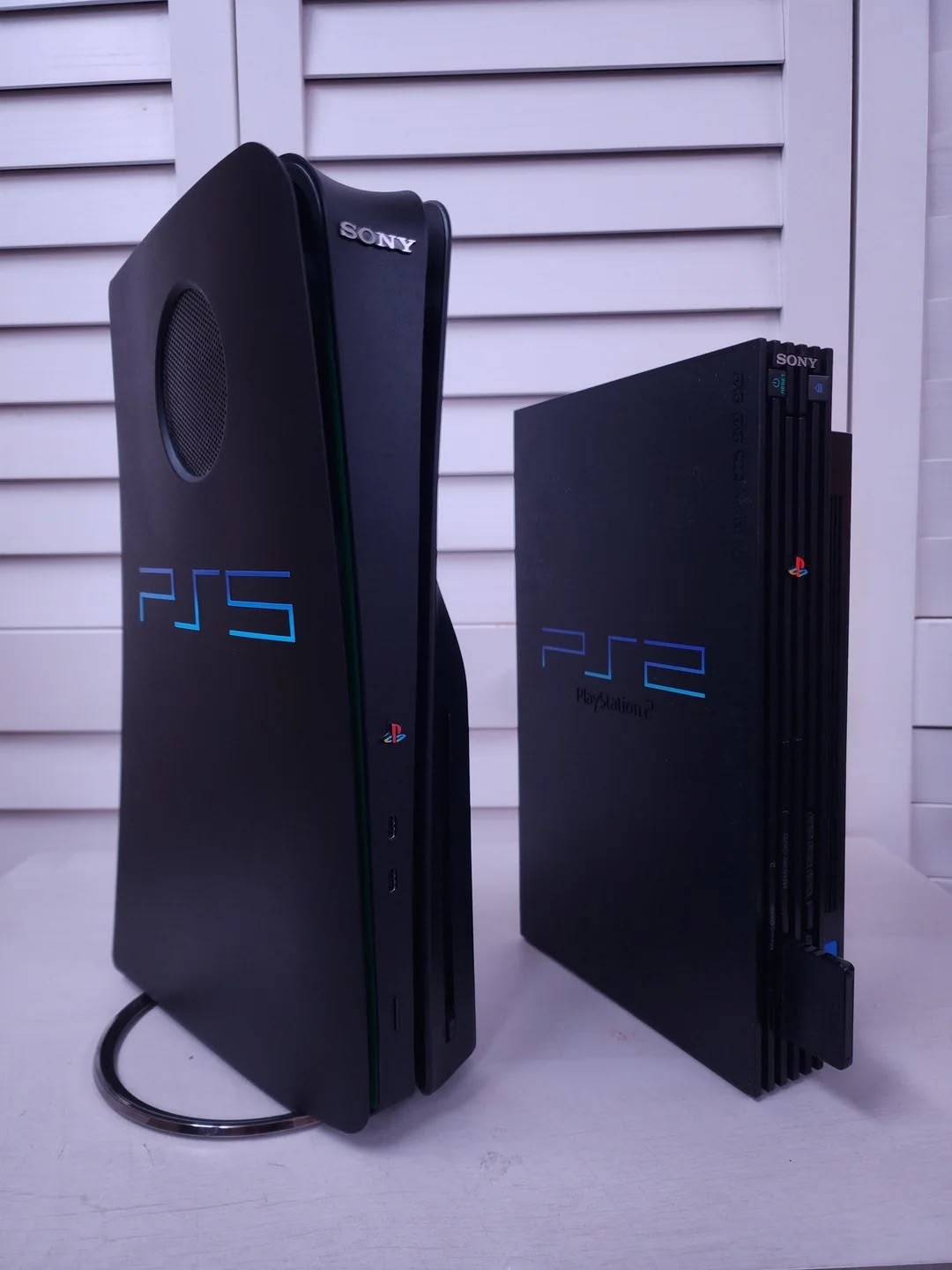 Relooker sa PS5 en PS2 : la nouvelle obsession des nostalgiques
