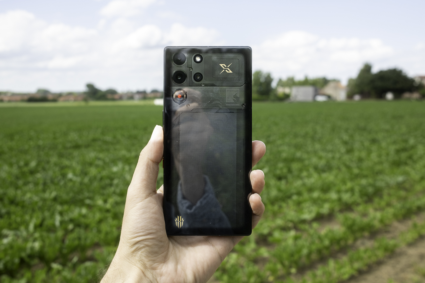 Test du REDMAGIC 10S Pro : peut-être le smartphone le plus puissant au monde, mais pas sans concessions