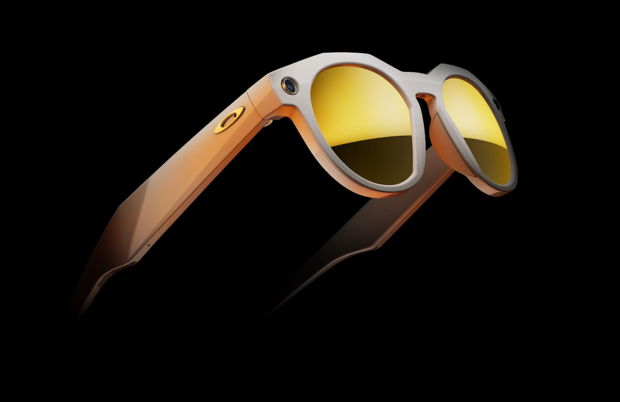 Après Ray-Ban, Meta sort ses lunettes connectées sous la marque Oakley