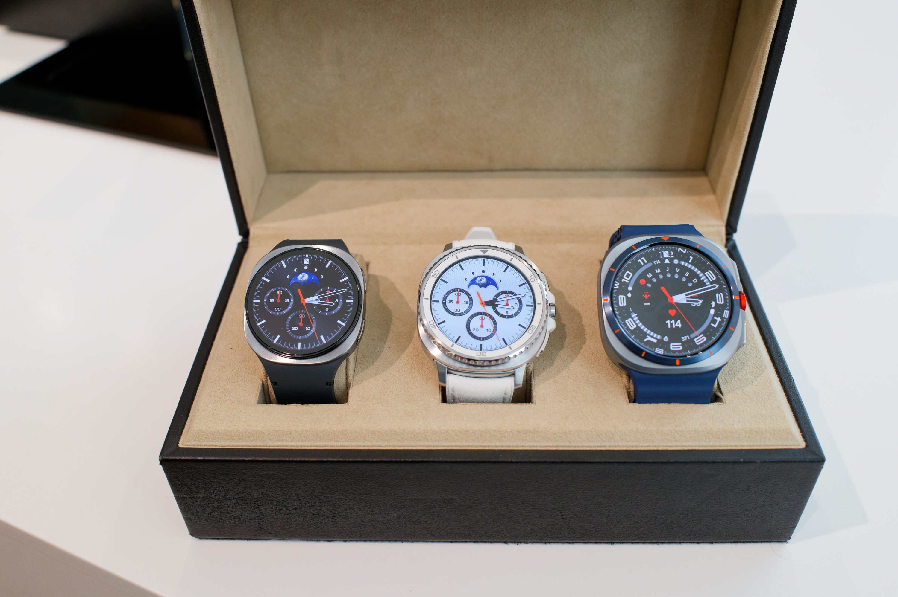 Avec les Galaxy Watch 8, Samsung intègre Gemini et un coach IA complet dans un tout nouveau design