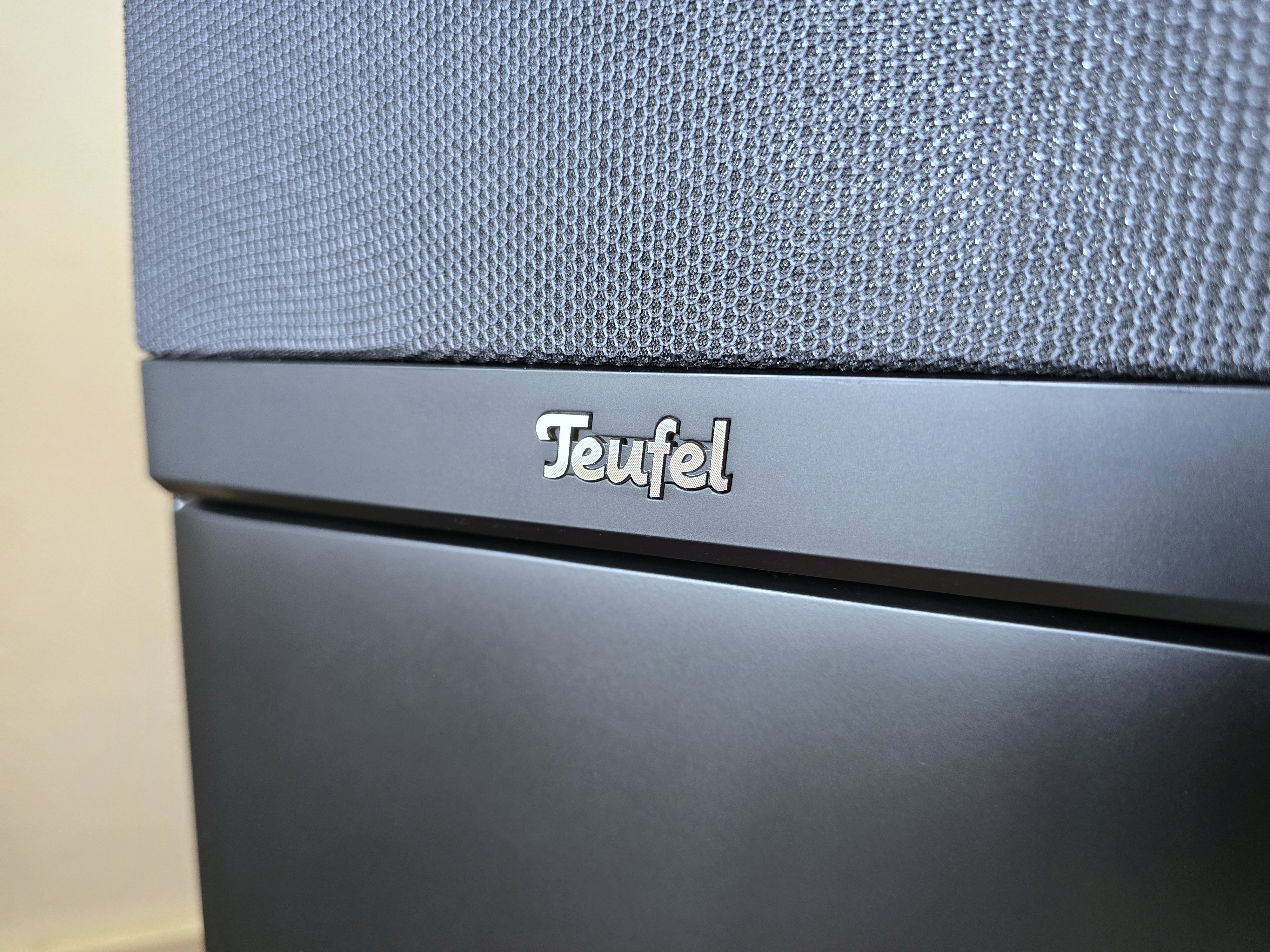 Test Teufel Stereo L2 : une expérience hi-fi moderne avec un son puissant et zéro complication