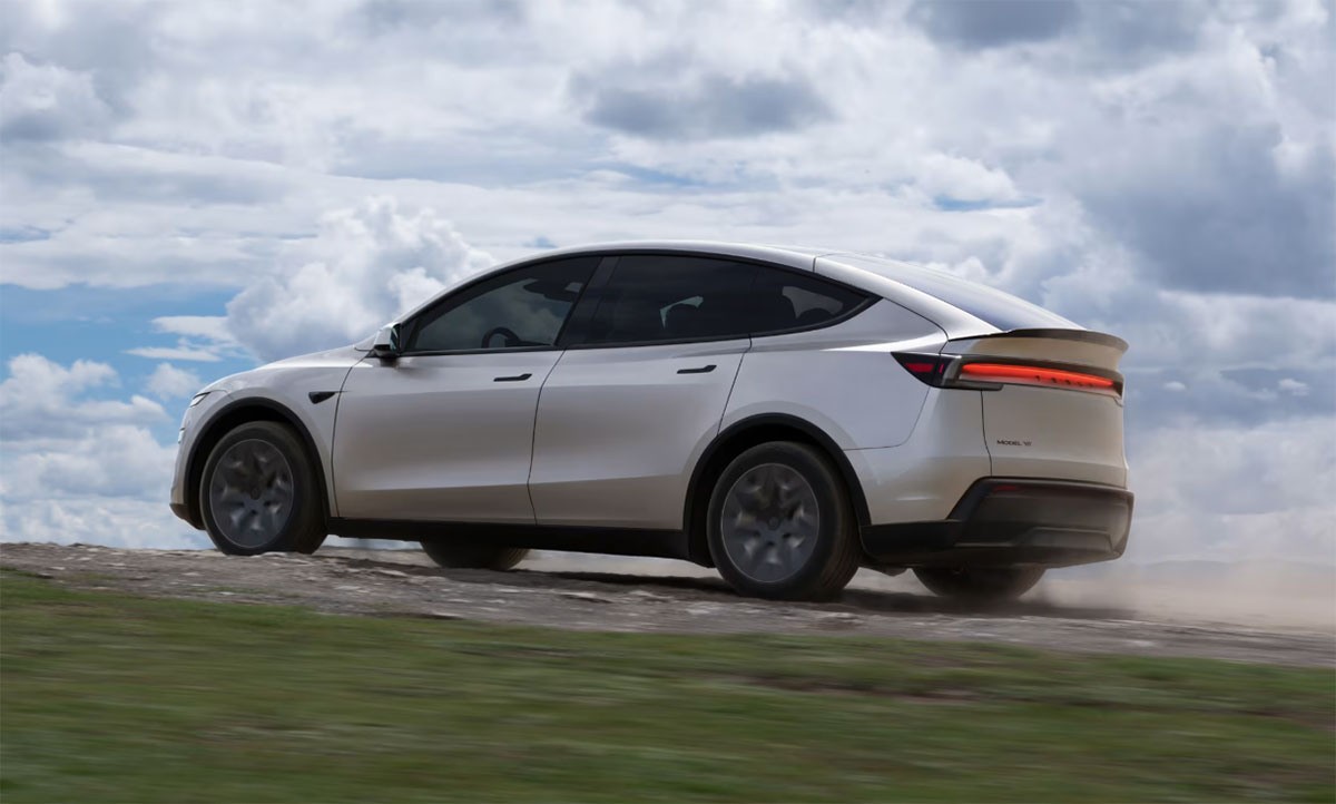 Tesla lance un Model Y rallongé avec 6 places en Chine