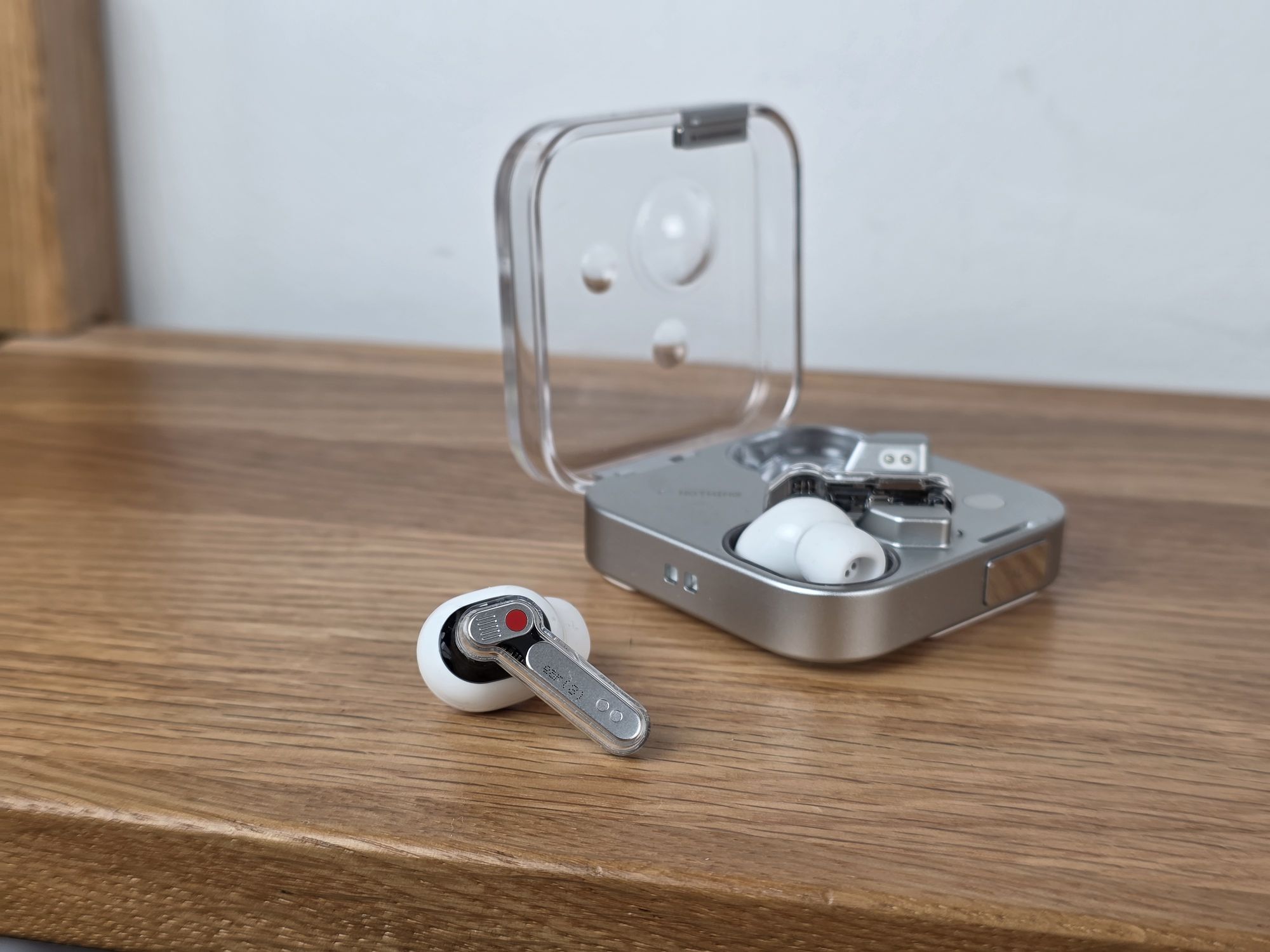Nothing Ear (3) : une version pro qui ne dit pas son nom, pour concurrencer les Airpods Pro 3 ?