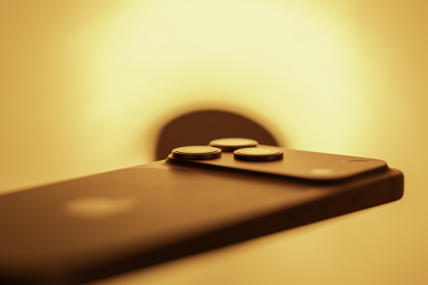 Non, Apple n'est pas immunisée contre la hausse des prix des composants : les iPhone 18 vont vous coûter un rein