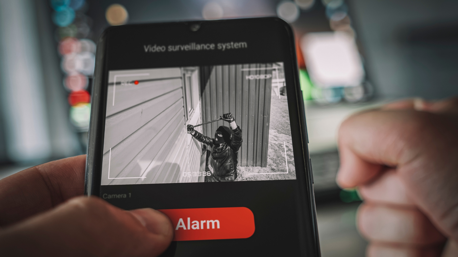 Alarme maison : pourquoi des milliers de Français attendent d'être cambriolés avant de s'en occuper 