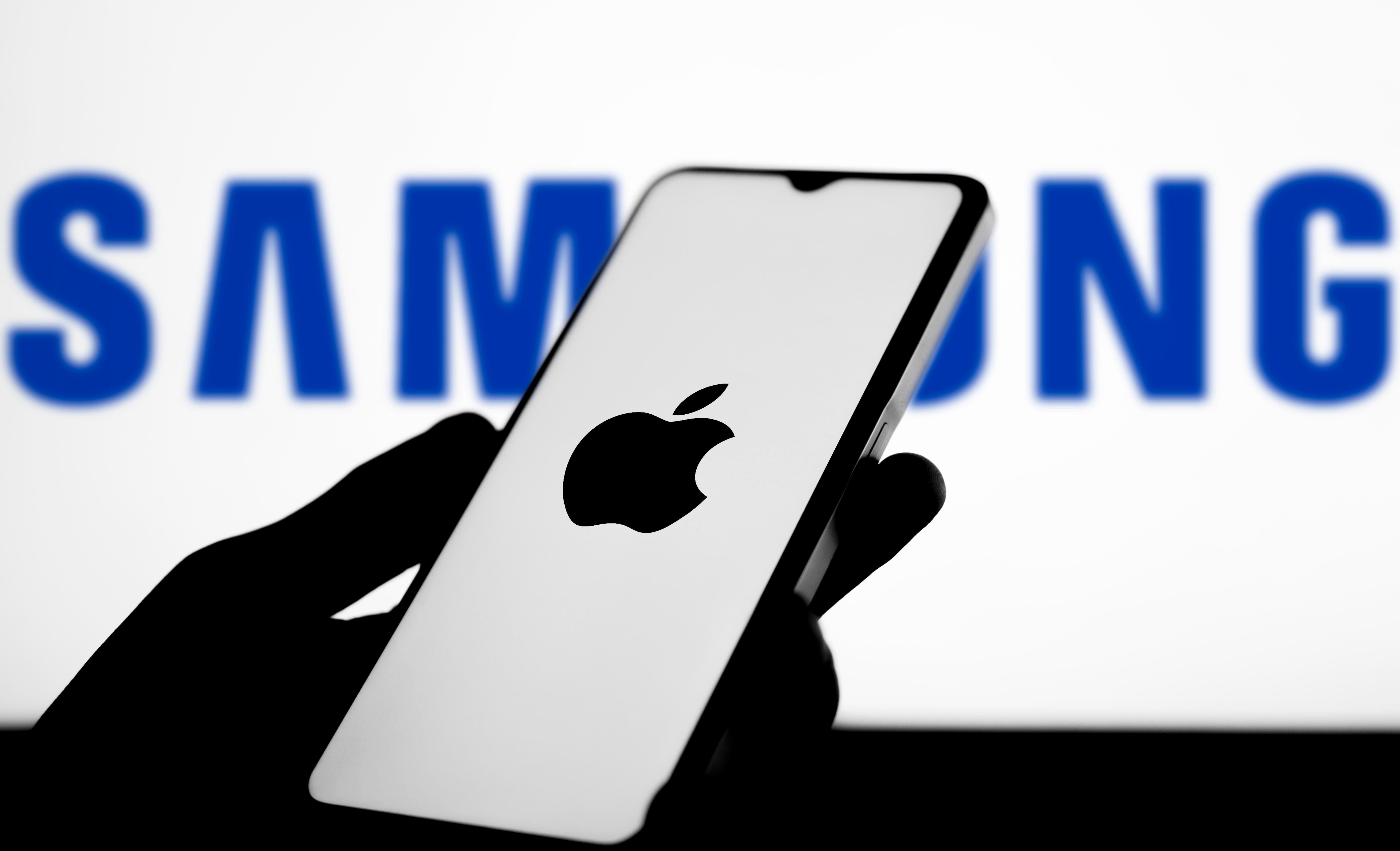 Il s'appelait Sam Sung, il travaillait chez Apple... et son histoire devient encore plus folle