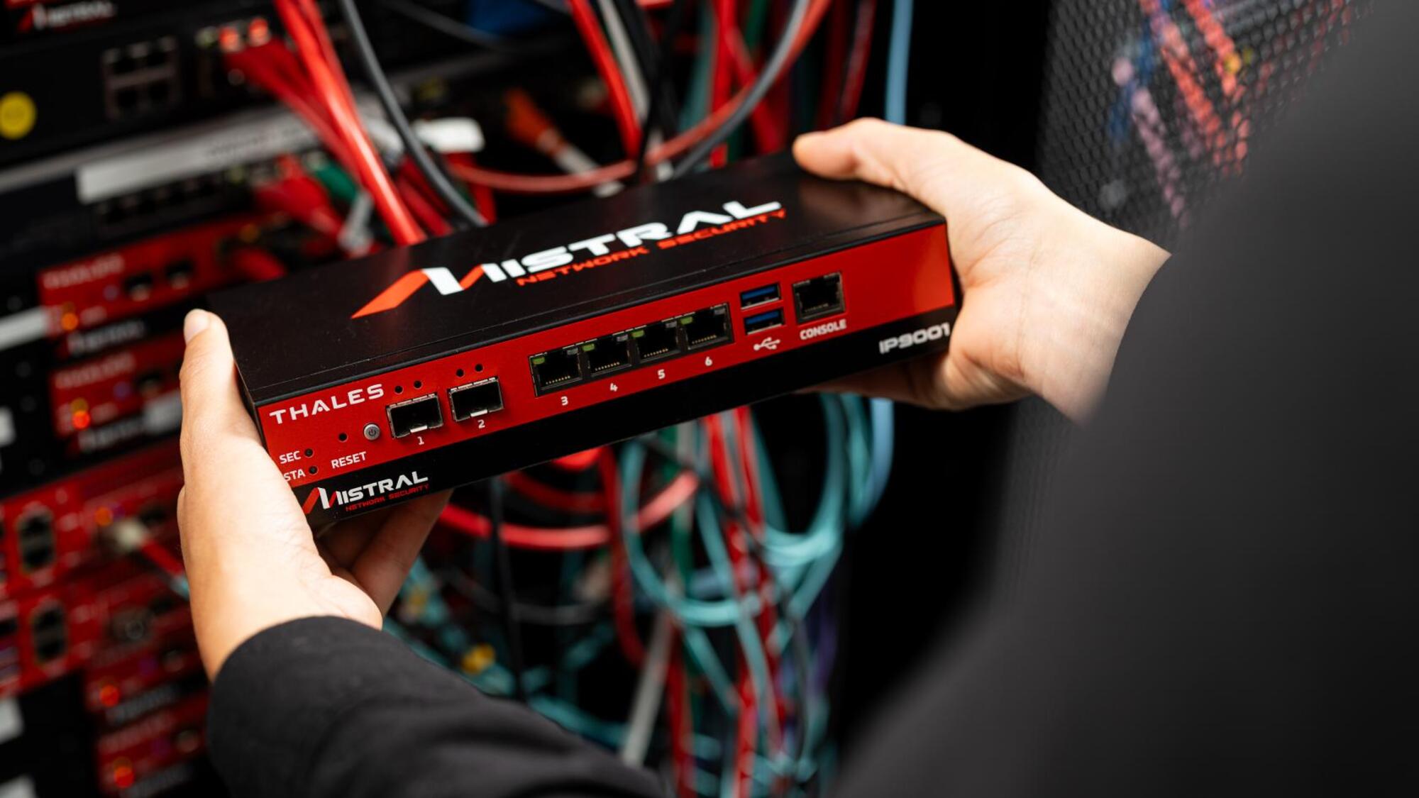 Thales dévoile Mistral, l'arme qui protégera l'Europe des ordinateurs quantiques