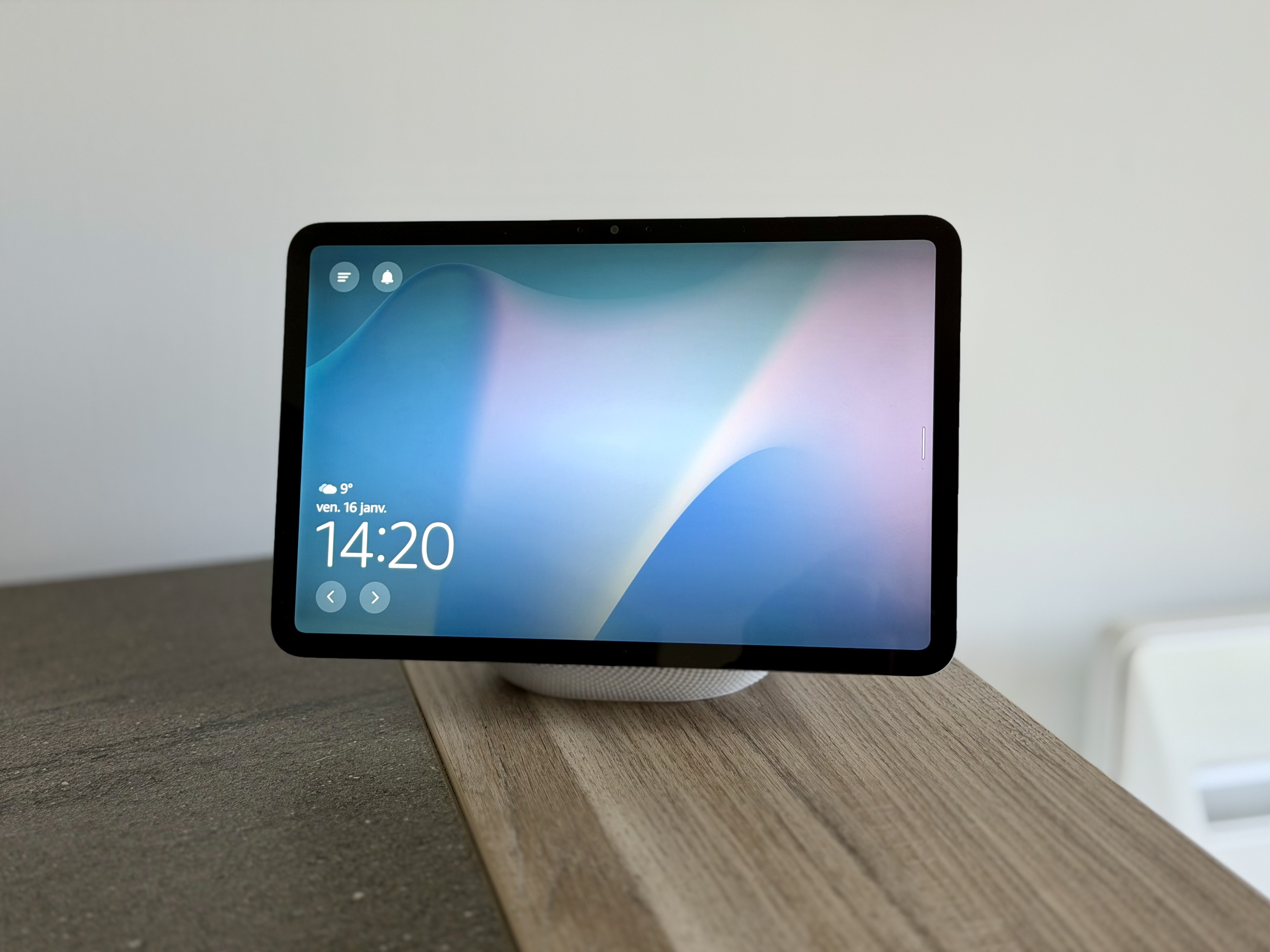 Test Amazon Echo Show 11 : l'écran connecté d'Amazon prêt pour l'IA... qui n'est toujours pas là