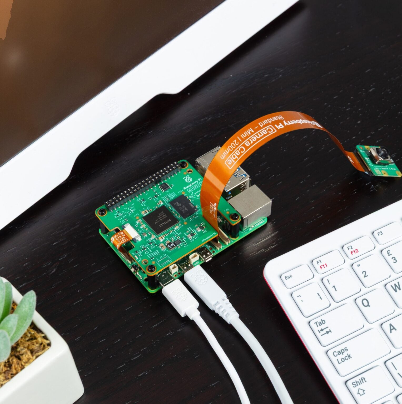 IA locale : Raspberry Pi lance une puce de 40 TOPS, mais les premiers tests réservent une surprise