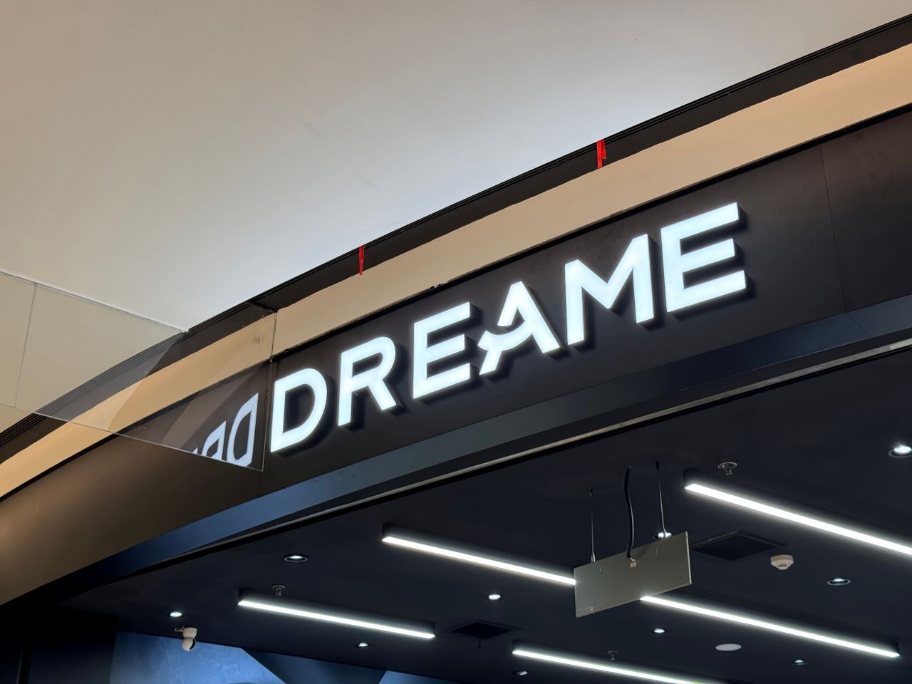 Dreame : le géant de l'aspirateur lance 29 smartphones d'un coup pour écraser le marché