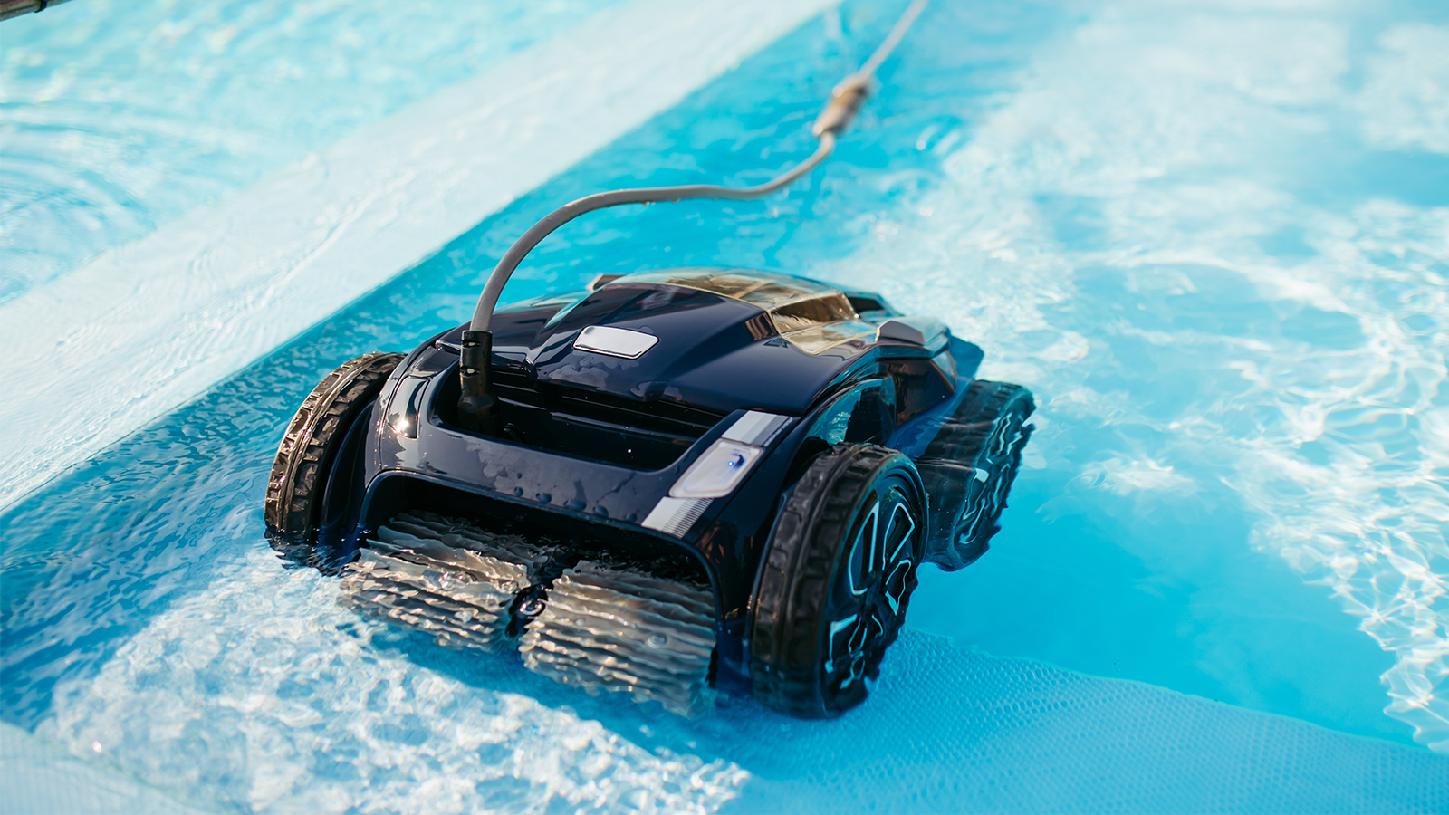 Quel est le meilleur robot piscine en 2026 