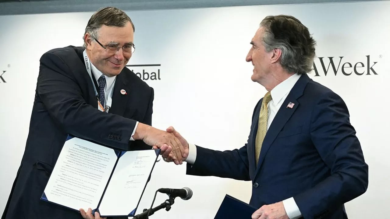 TotalEnergies récupère 1 milliard de dollars pour renoncer à l'éolien aux États-Unis, et réinvestit tout dans le pétrole