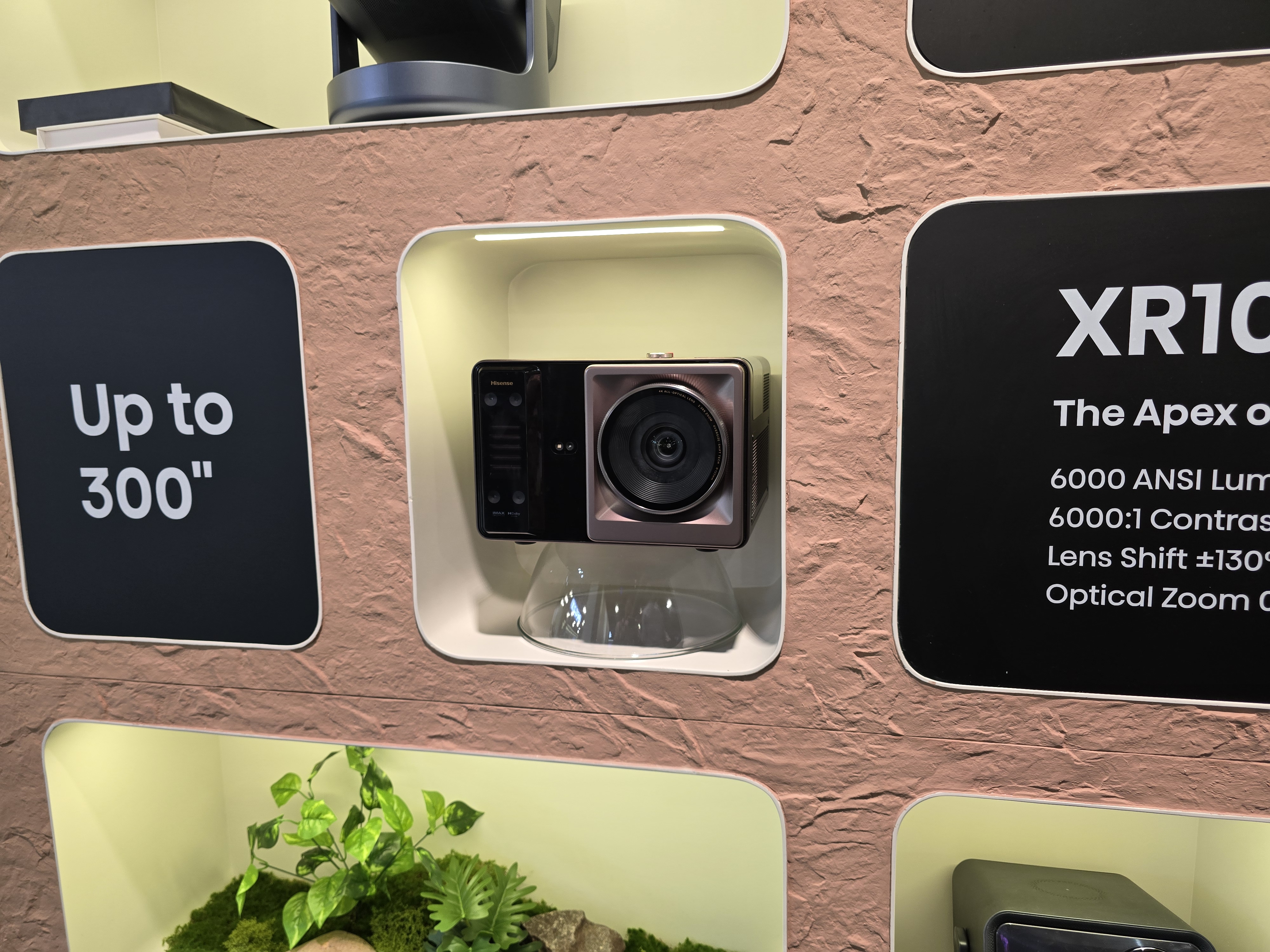 Hisense XR10 : le prix de ce projecteur hors norme est enfin connu