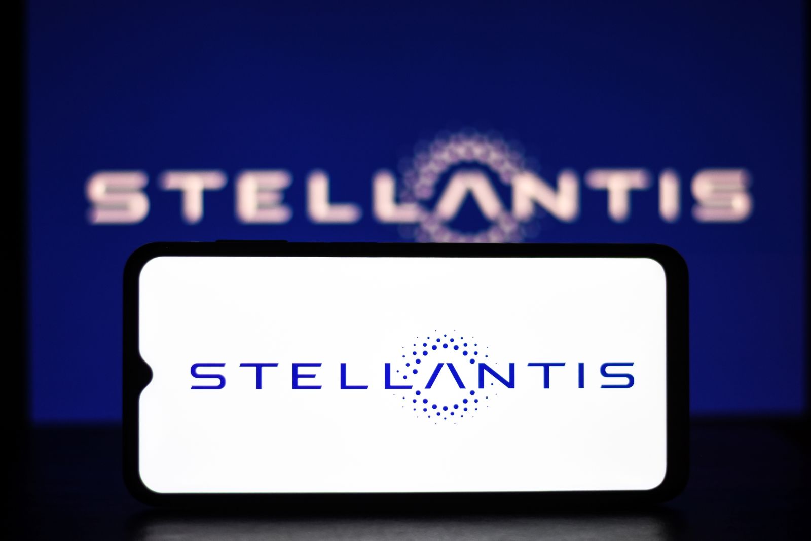Stellantis pourrait produire des voitures électriques chinoises... au Canada