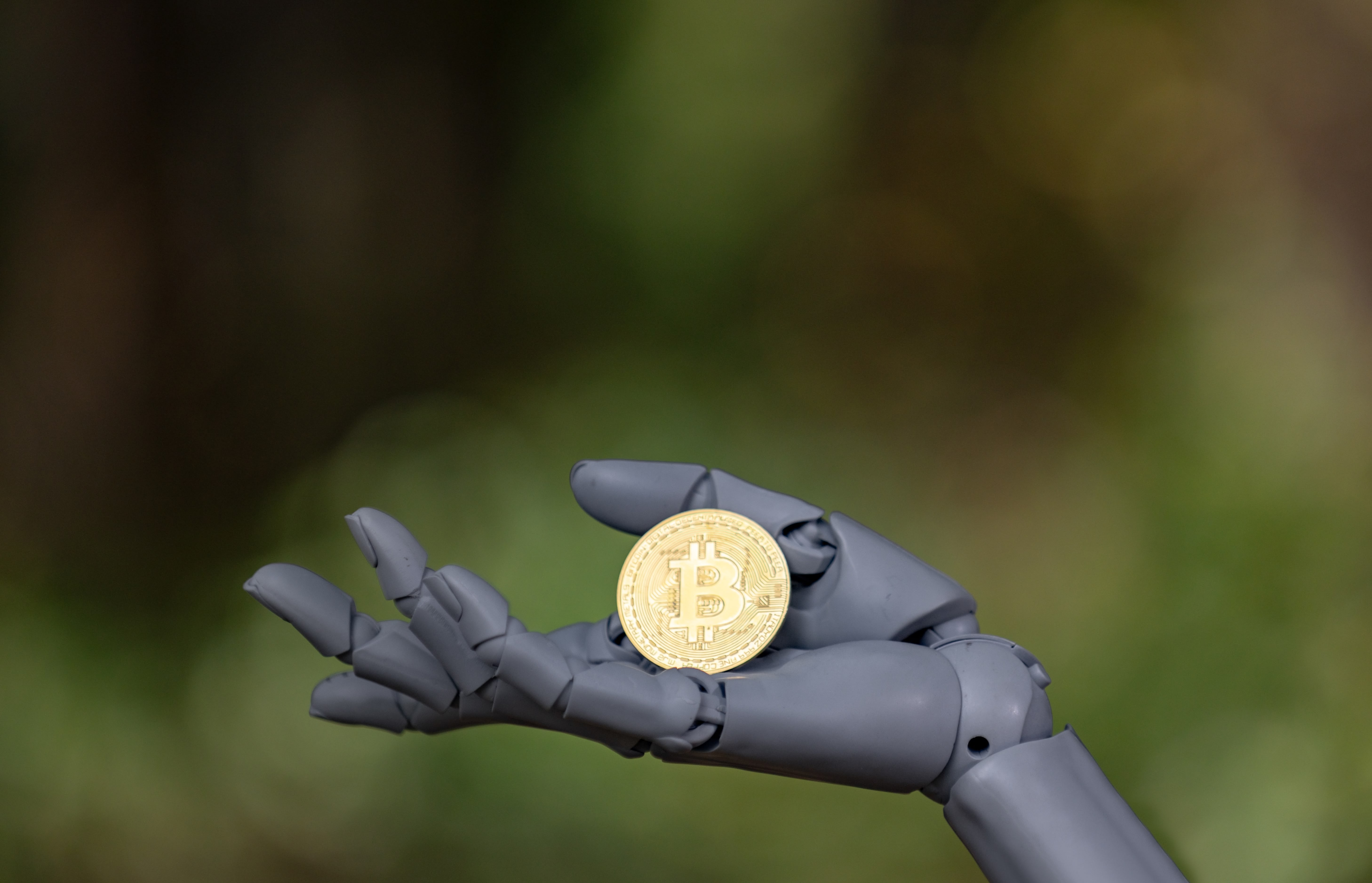 Coinbase et Binance négocient avec Anthropic pour accéder à Claude Mythos, sans succès