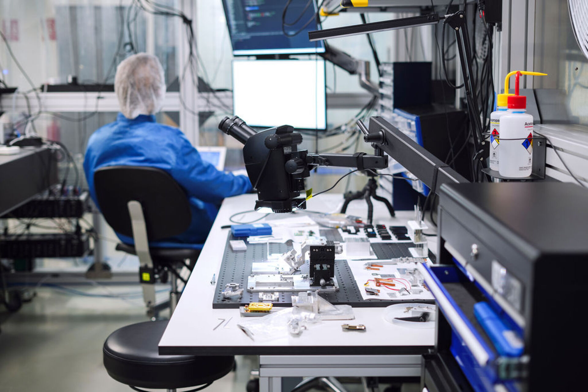 La pépite française du quantique, C12, impressionne mais ne veut "pas simplement construire plus de qubits" (Interview)