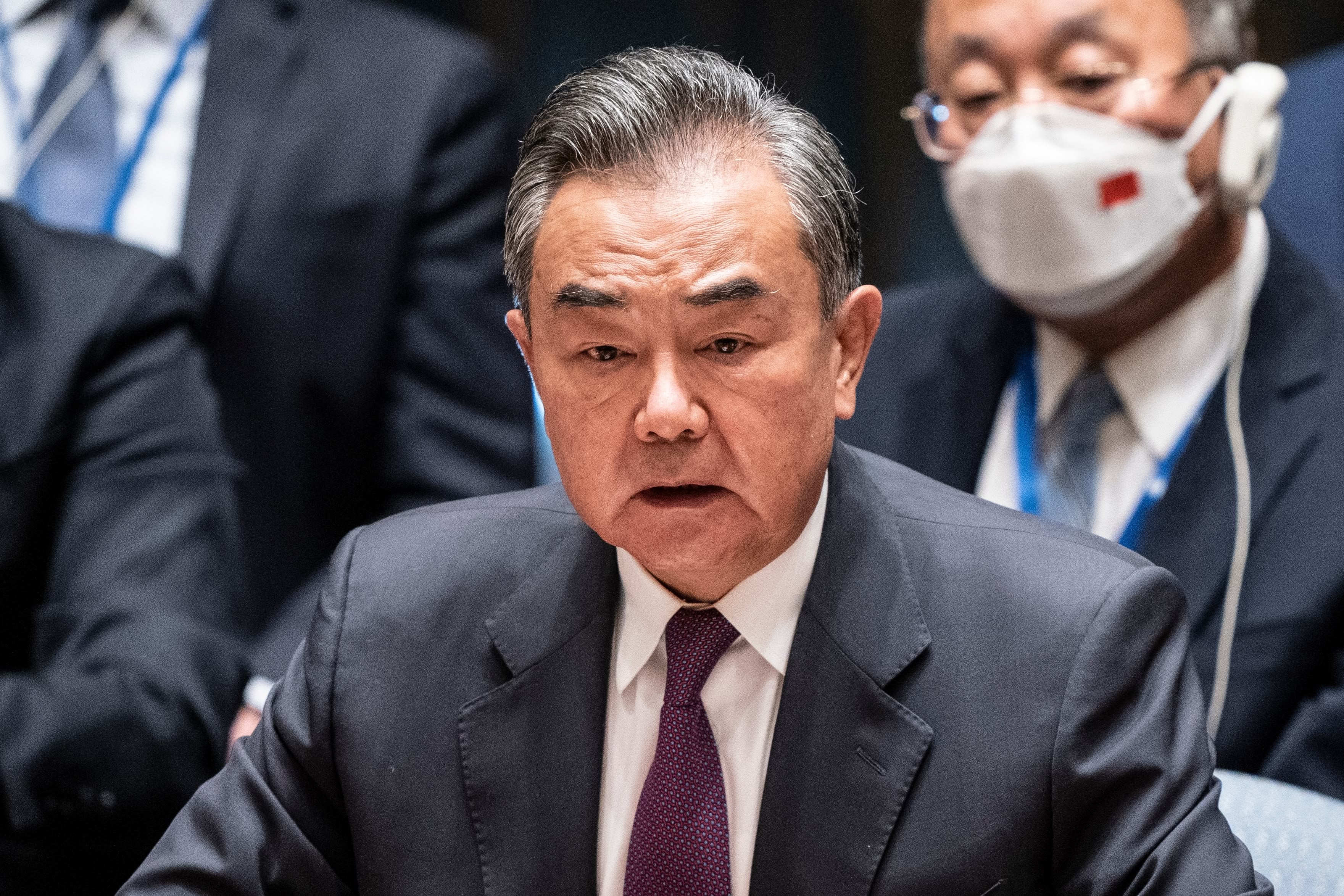 Face au protectionnisme du G7, la Chine déroule sa vision pour l'IA : modèles ouverts et coopération mondiale