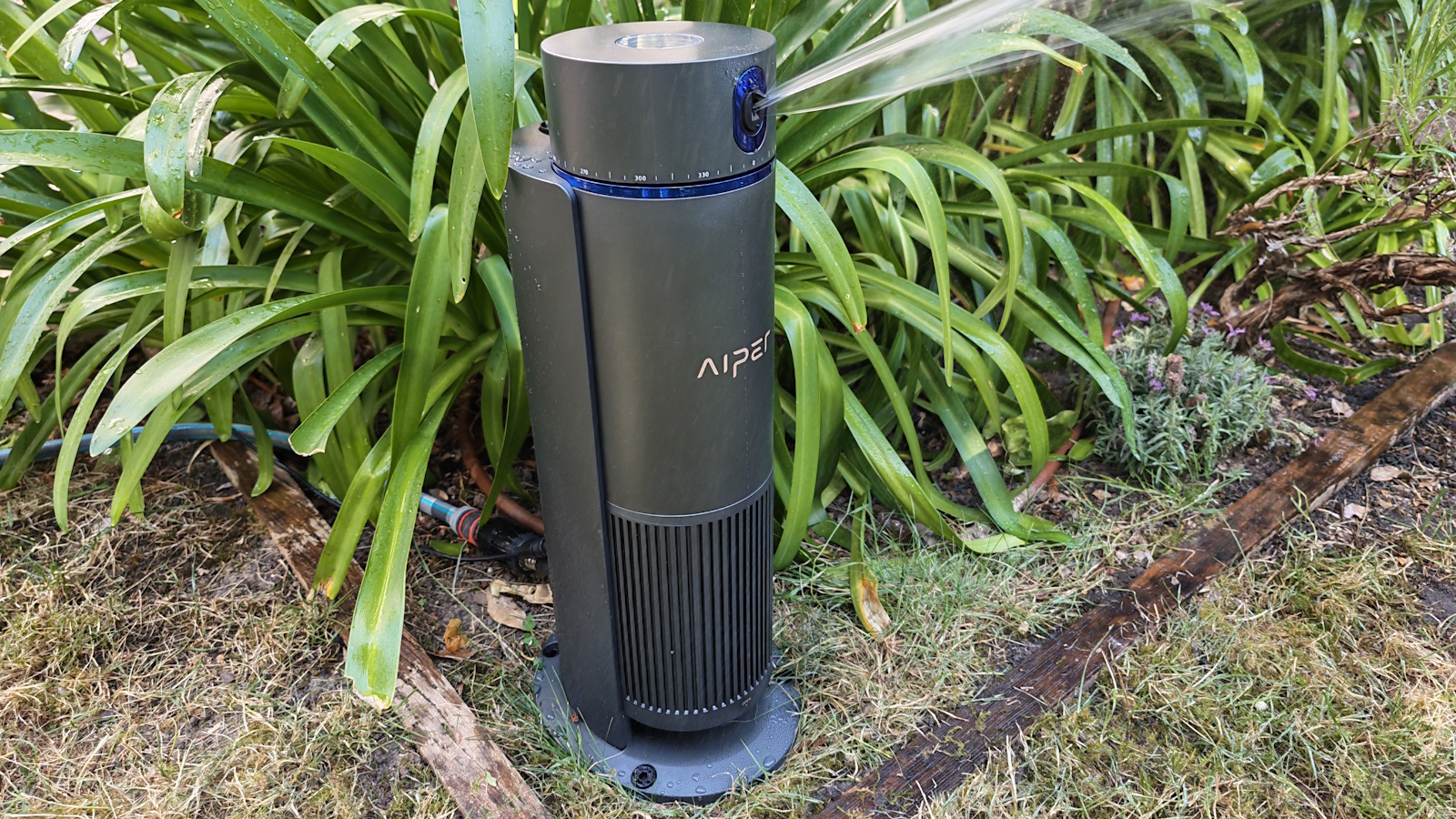 Test Aiper IrriSense 2 : un arroseur connecté plus précis au jardin