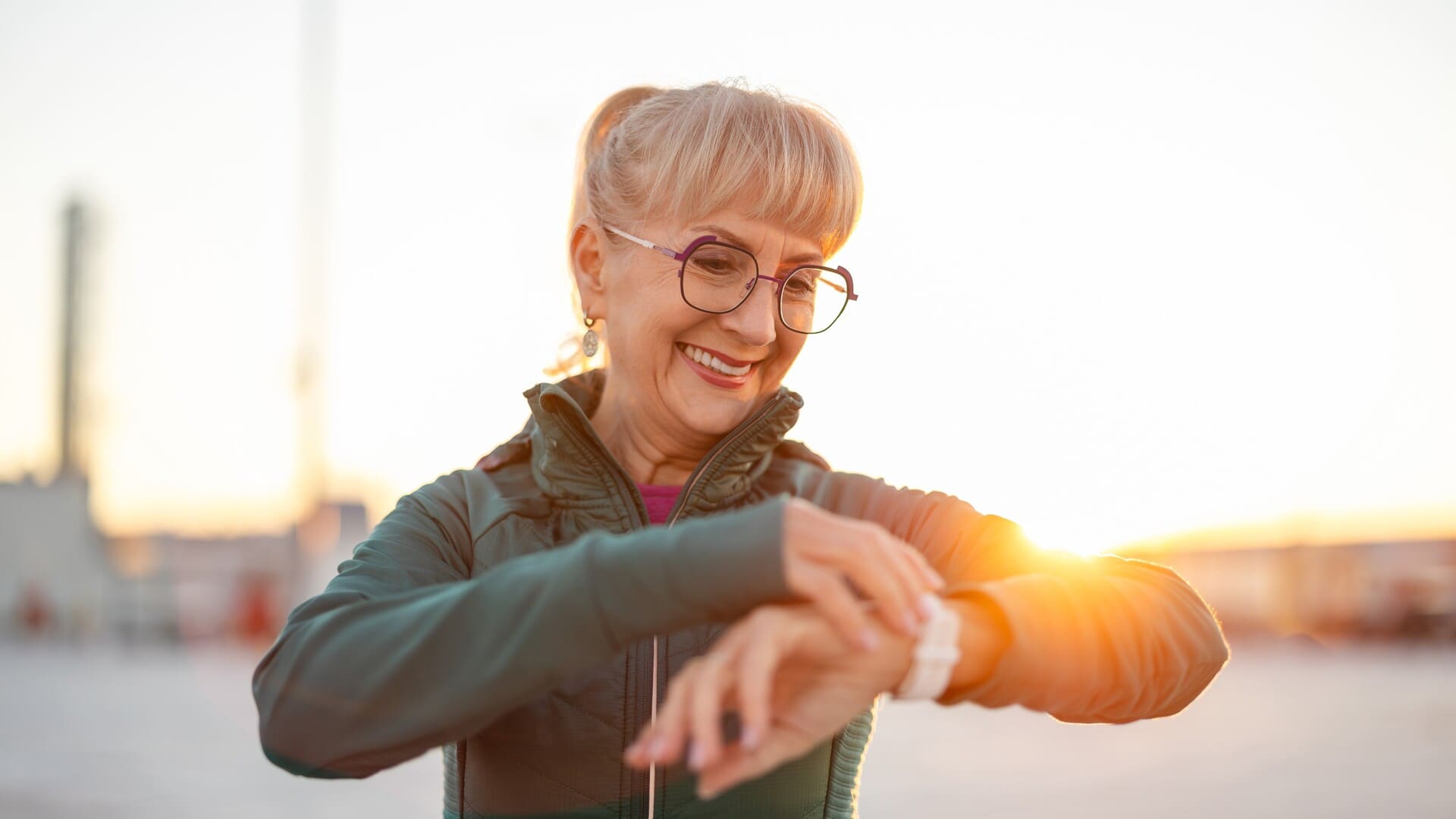 À Rome, frappée par la canicule, la municipalité a l'idée du bracelet connecté pour protéger ses seniors