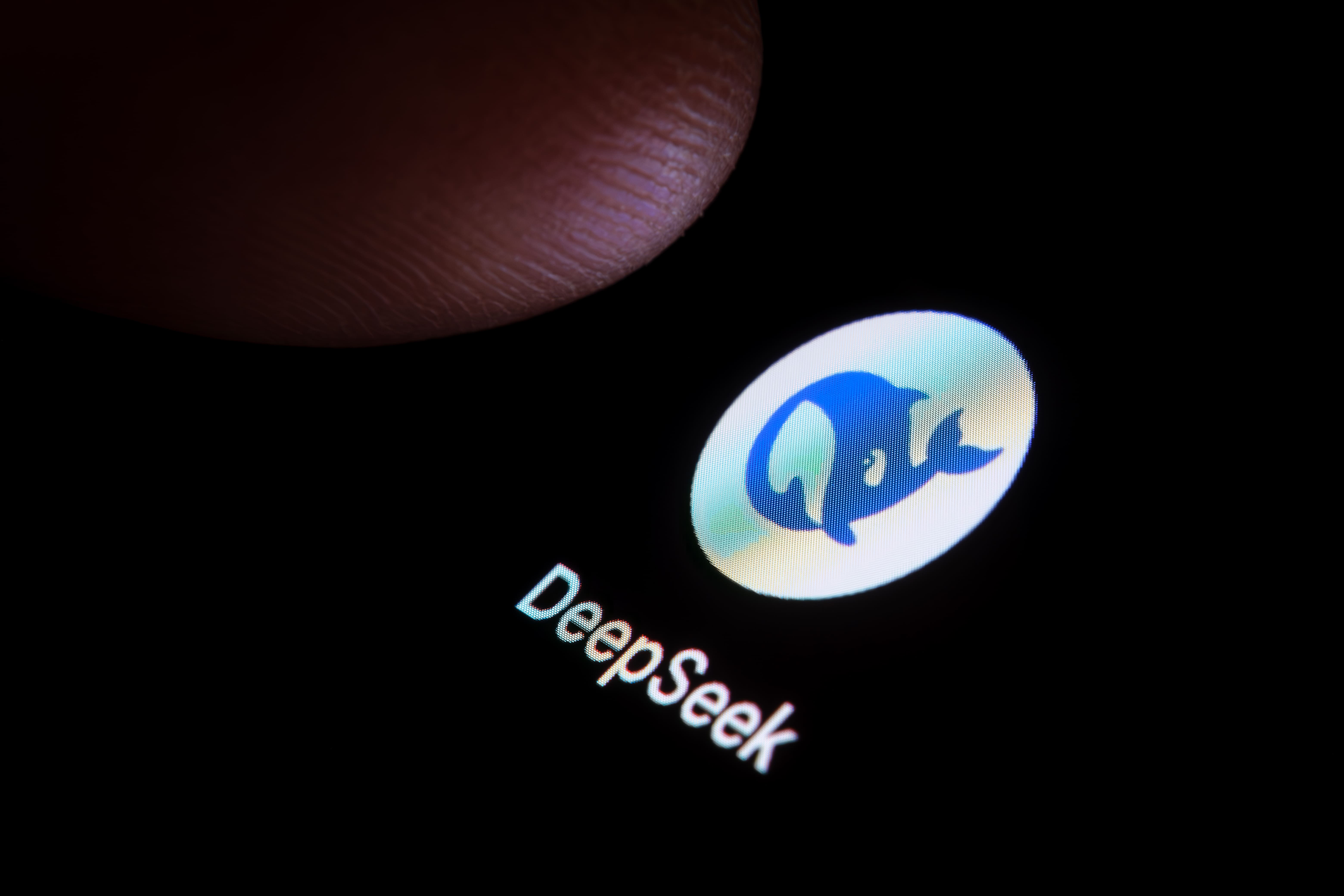 La valorisation de DeepSeek booste la course à l'IA de la Chine, malgré les sanctions américaines