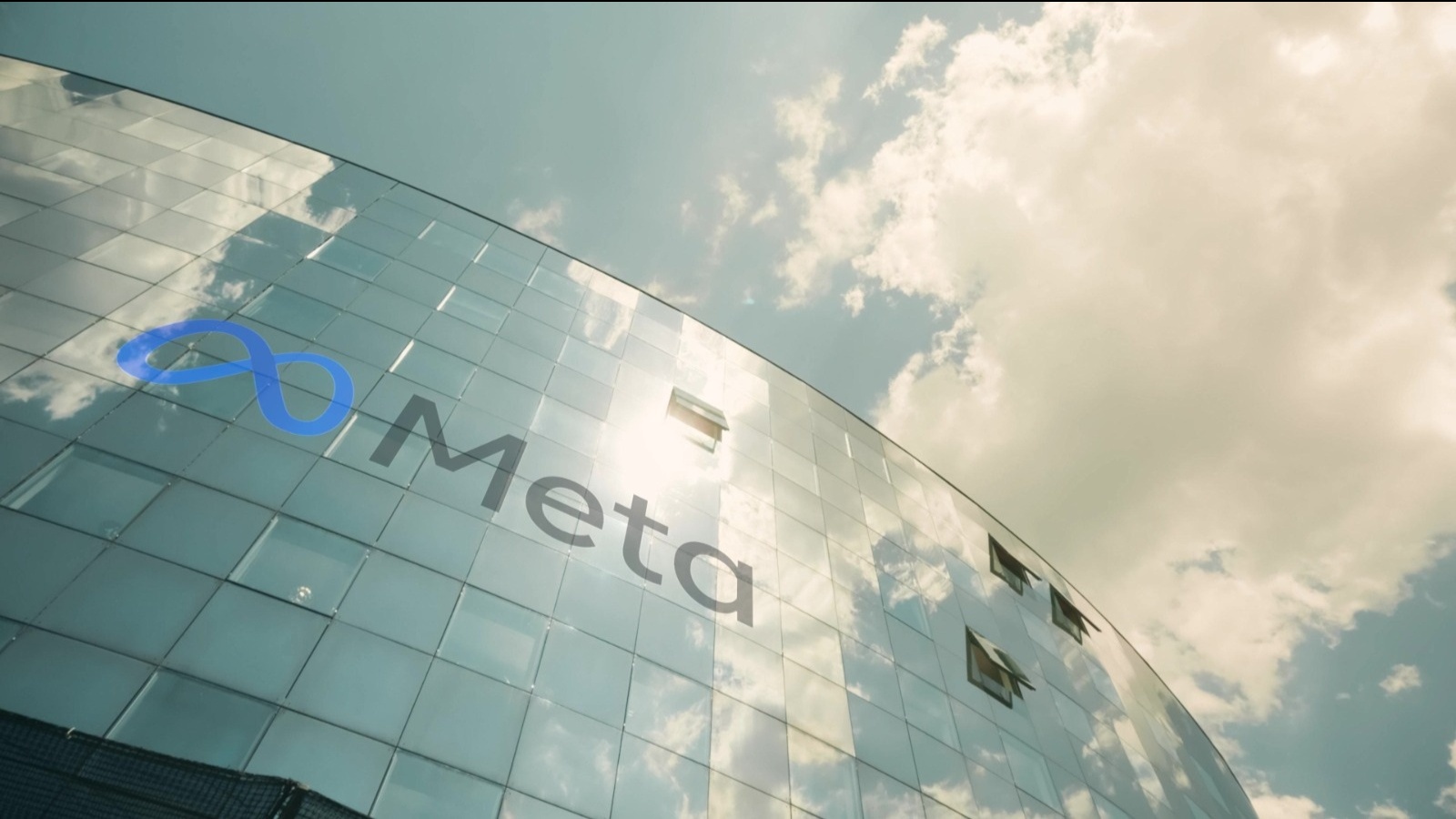 Cette ville américaine stoppe des rejets d'eau de data centers après une pollution liée à Meta