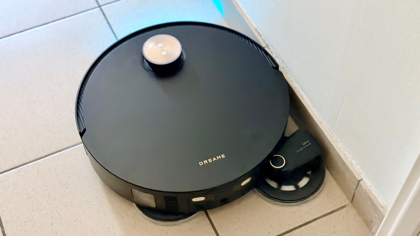 Test Dreame X60 Pro Ultra Complete : la serpillère qui va chercher la saleté là où personne n'ose aller
