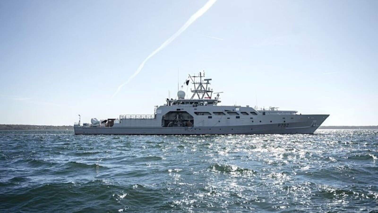 La Marine nationale reçoit un nouveau patrouilleur bardé de tech pour surveiller les confins du Pacifique